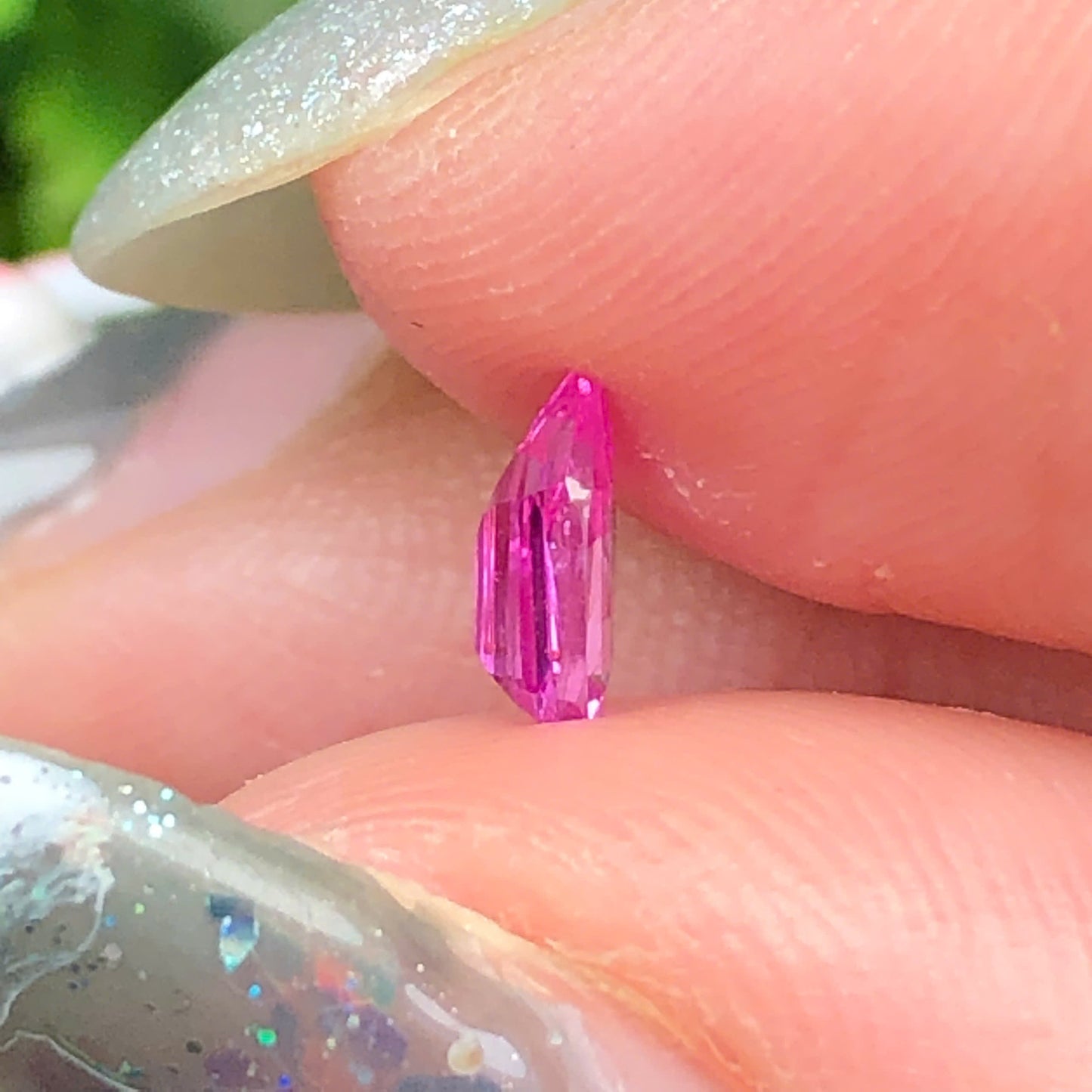 Natural pink silky Sapphire LucYen 0,38ct _050726HG