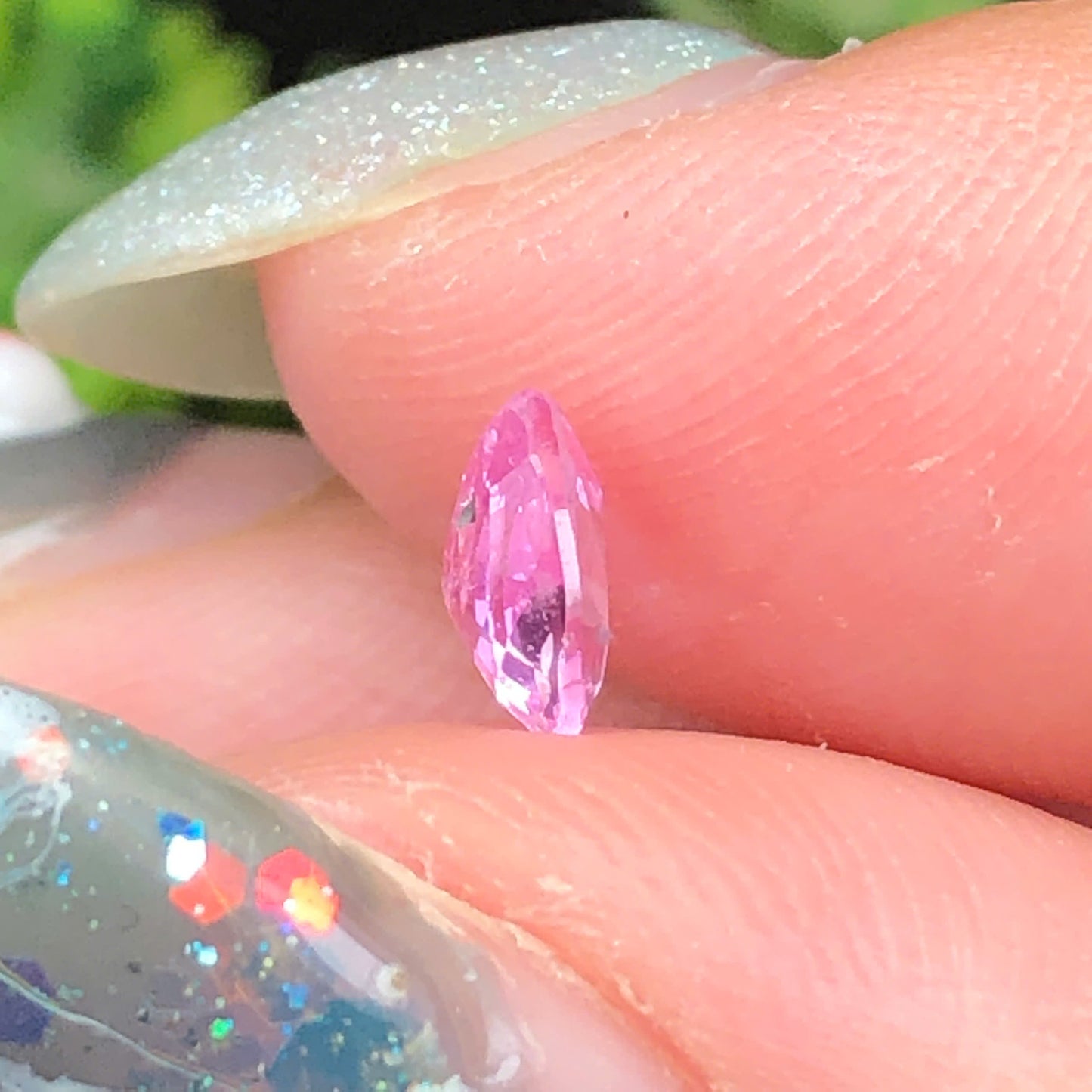 Natural pink silky Sapphire LucYen 0,51ct _060711HG