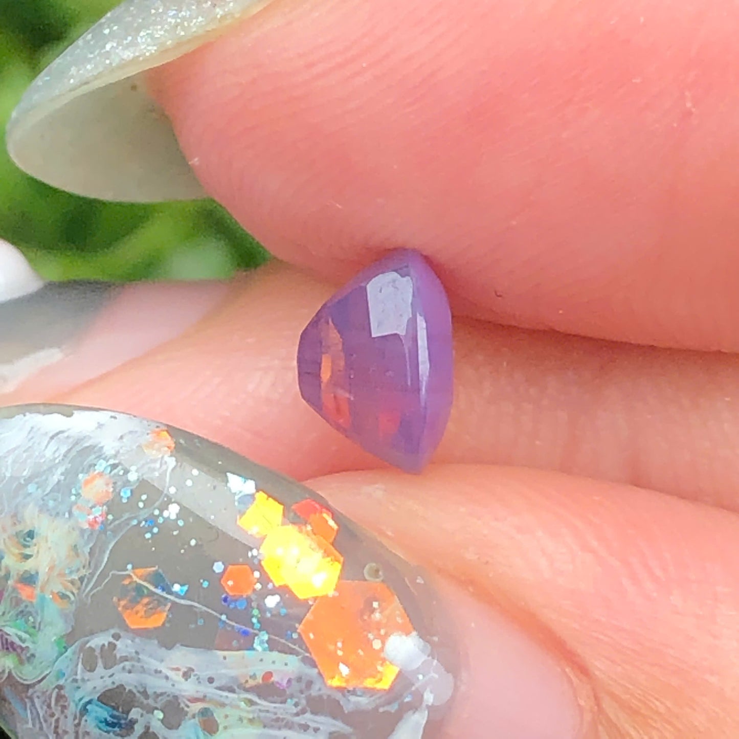 Natural purple silky Sapphire LucYen 0,96ct _060743HG