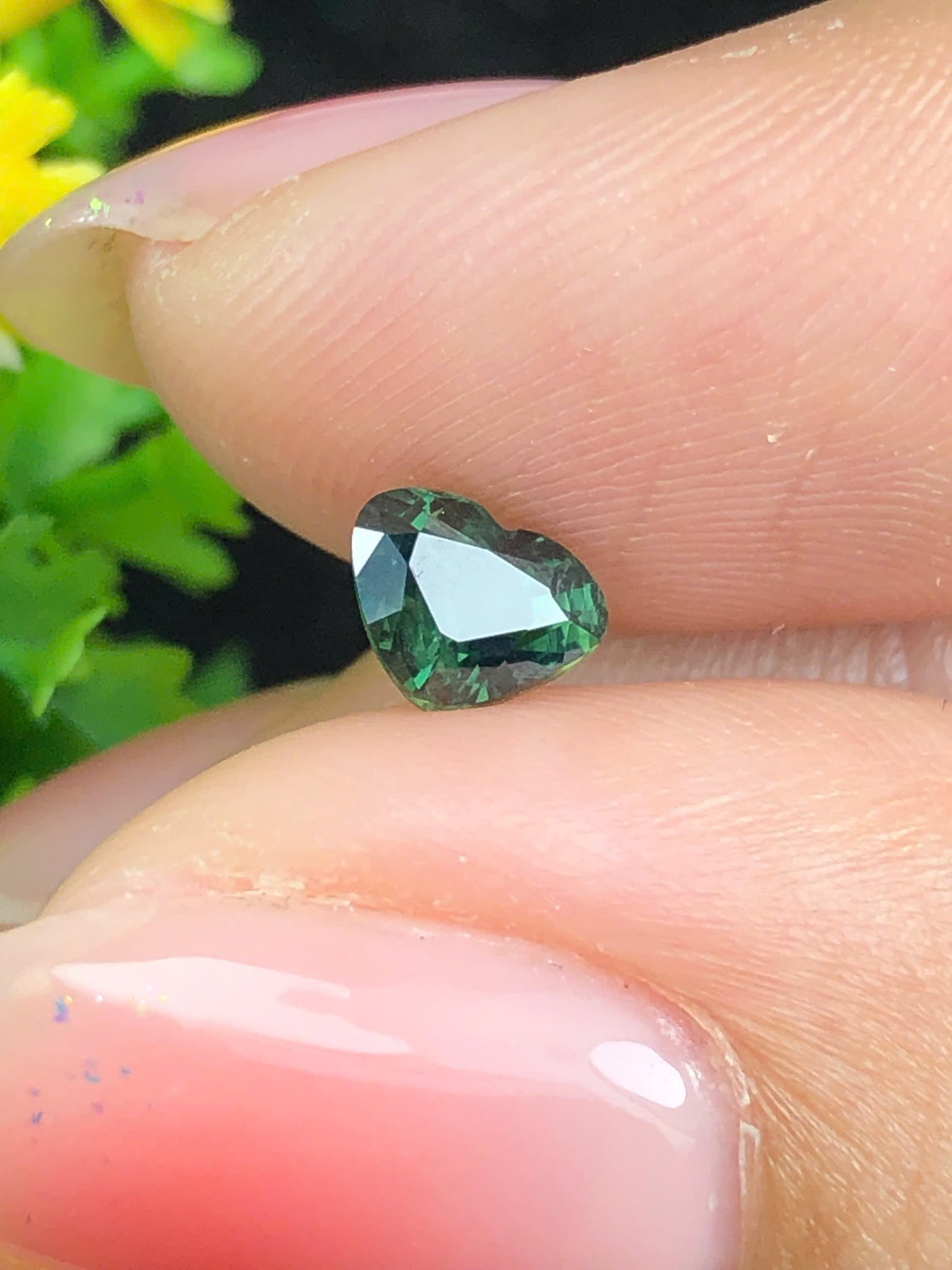 Natural green Sapphire Phan Thiet 0.75ct_24072612HG