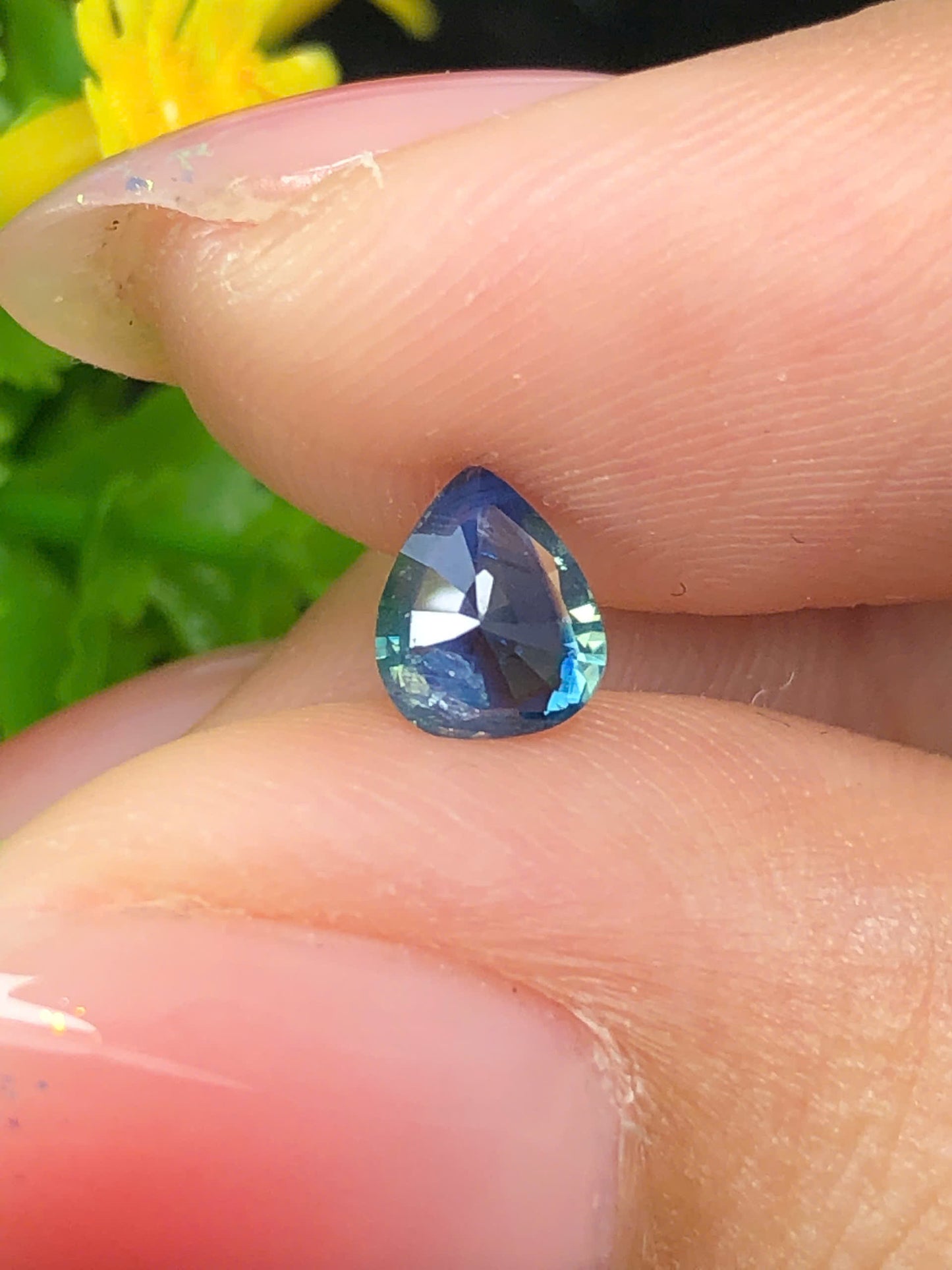 Natural teal Sapphire Phan Thiet 0.60ct_24072627HG