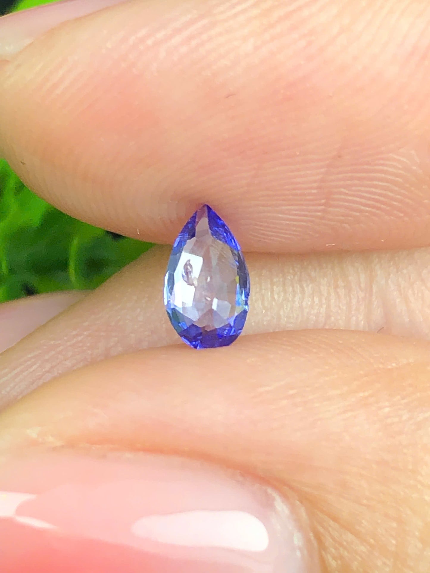 Natural bluish purple silky sapphire LụcYên_27072640HU