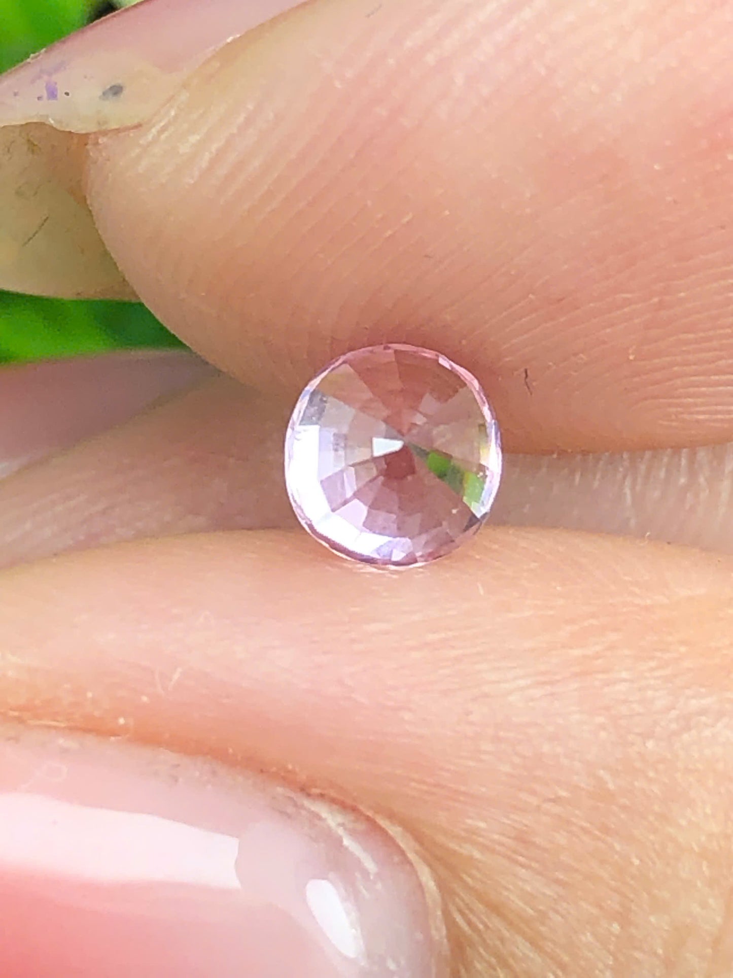 Natural Pinkish purple spinel Lucyen 0.65ct_28072618HU