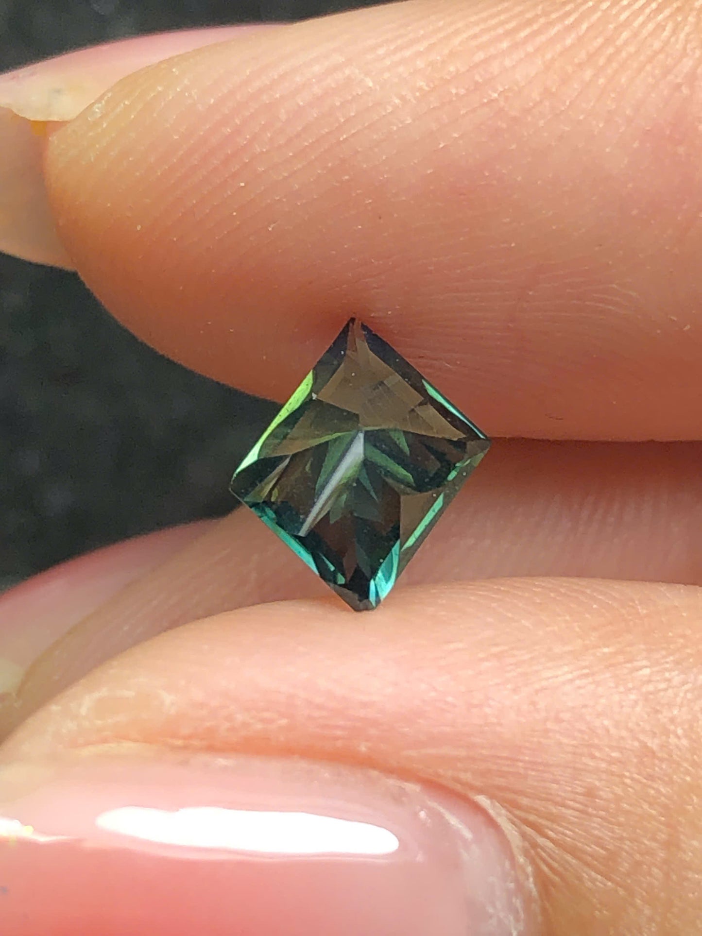 Natural Concave Sapphire Phan Thiet 1.05ct_28072645HU