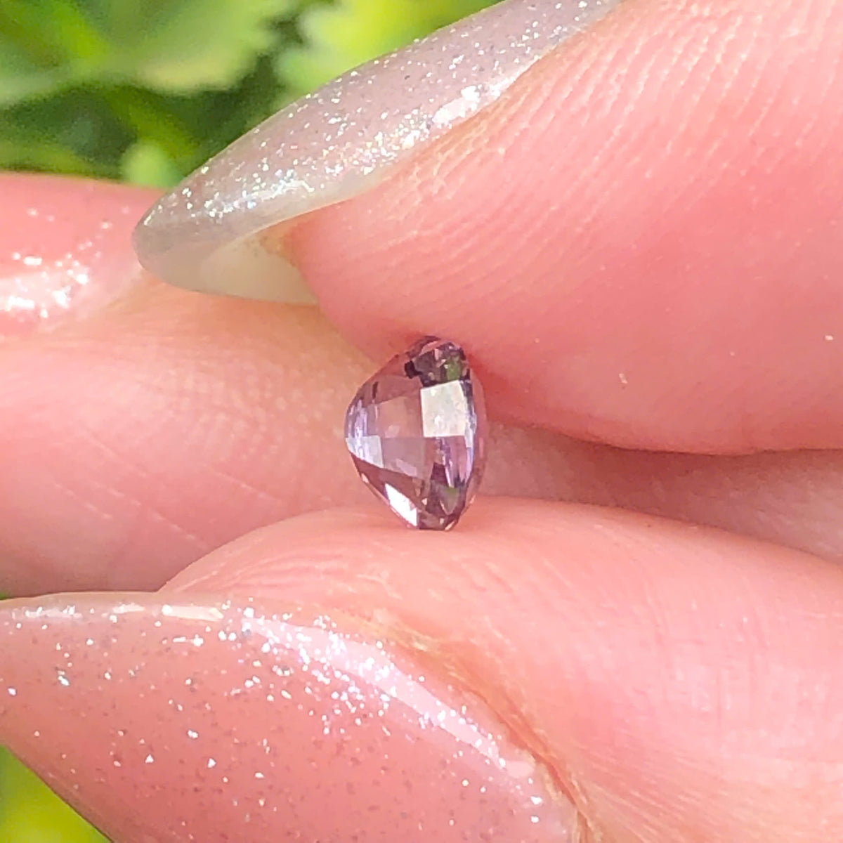 Natural purple spinel Luc Yen 0,48ct _ 010843HG