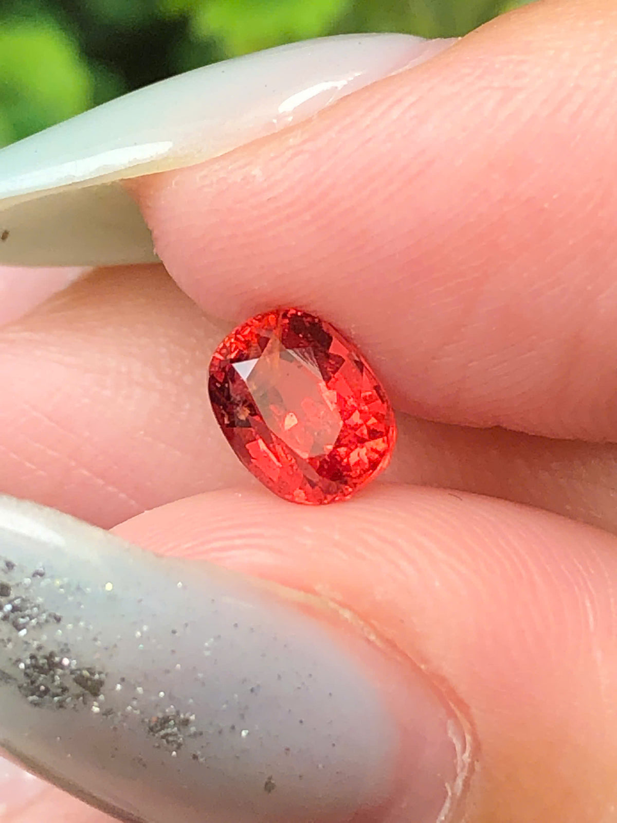 Natural red spinel Luc Yen 0,86ct _090925hu