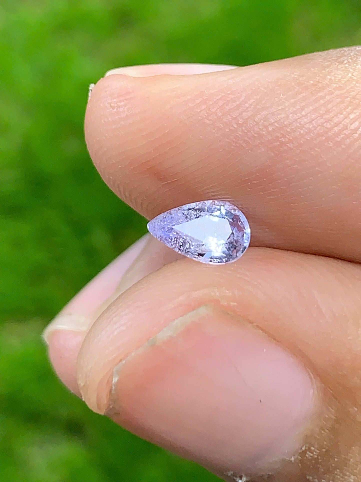 Natural pinklish purple spinel LucYen VietNam 01082507