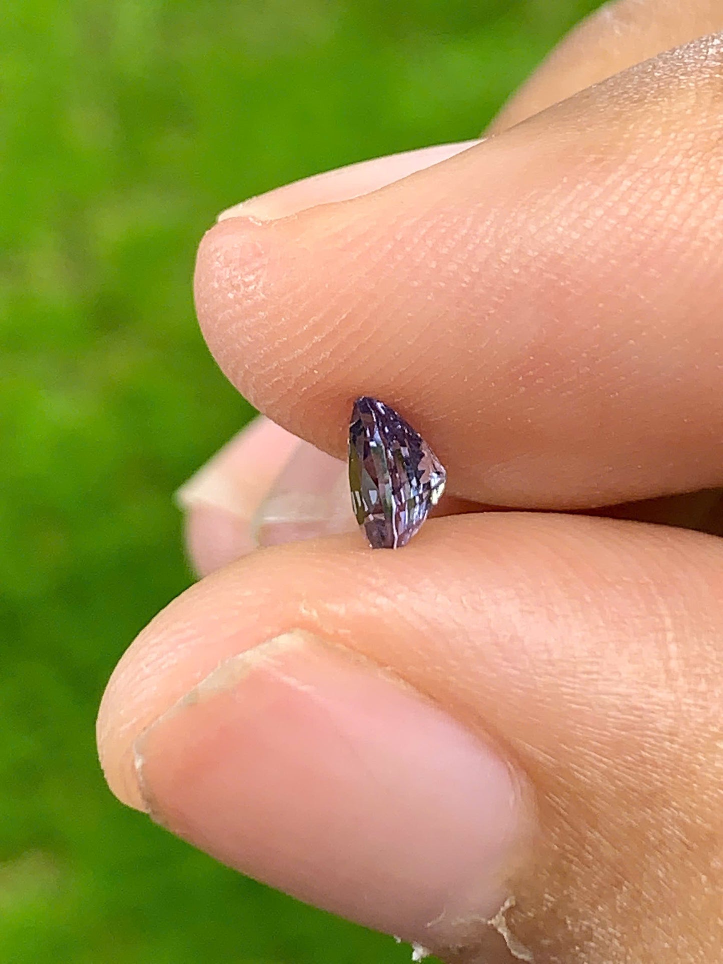 Natural spinel LucYen VietNam 01082512