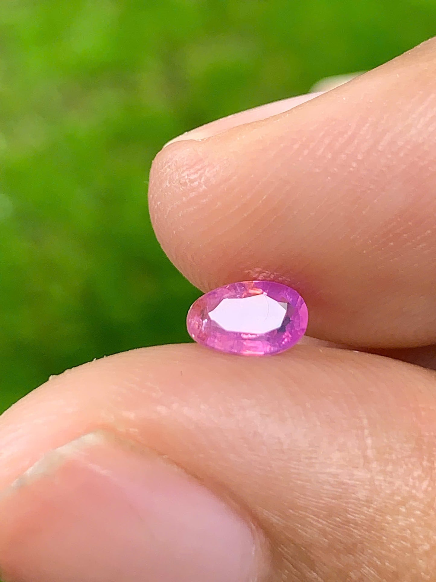 Natural spinel LucYen VietNam 01082517