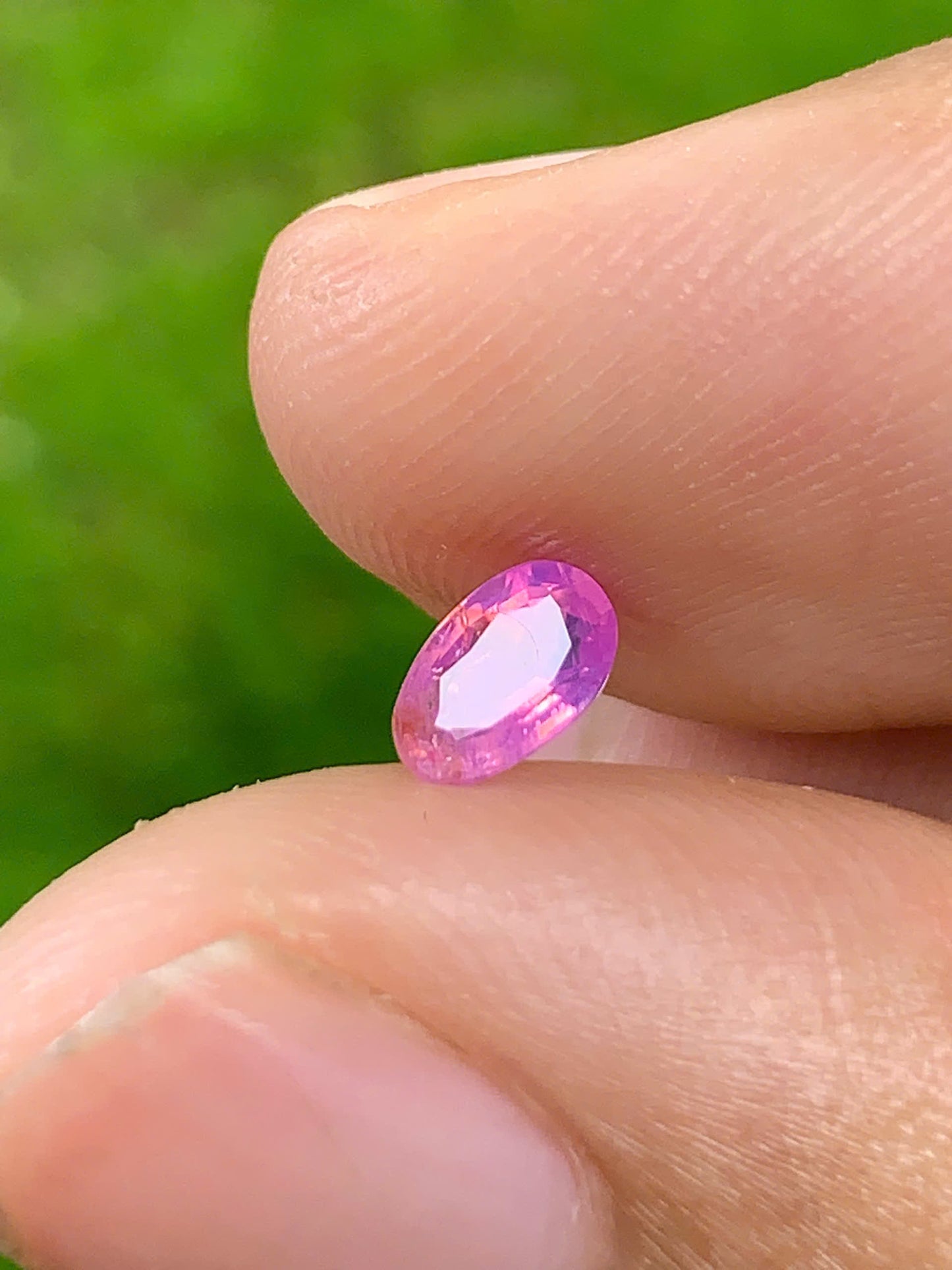 Natural spinel LucYen VietNam 01082517