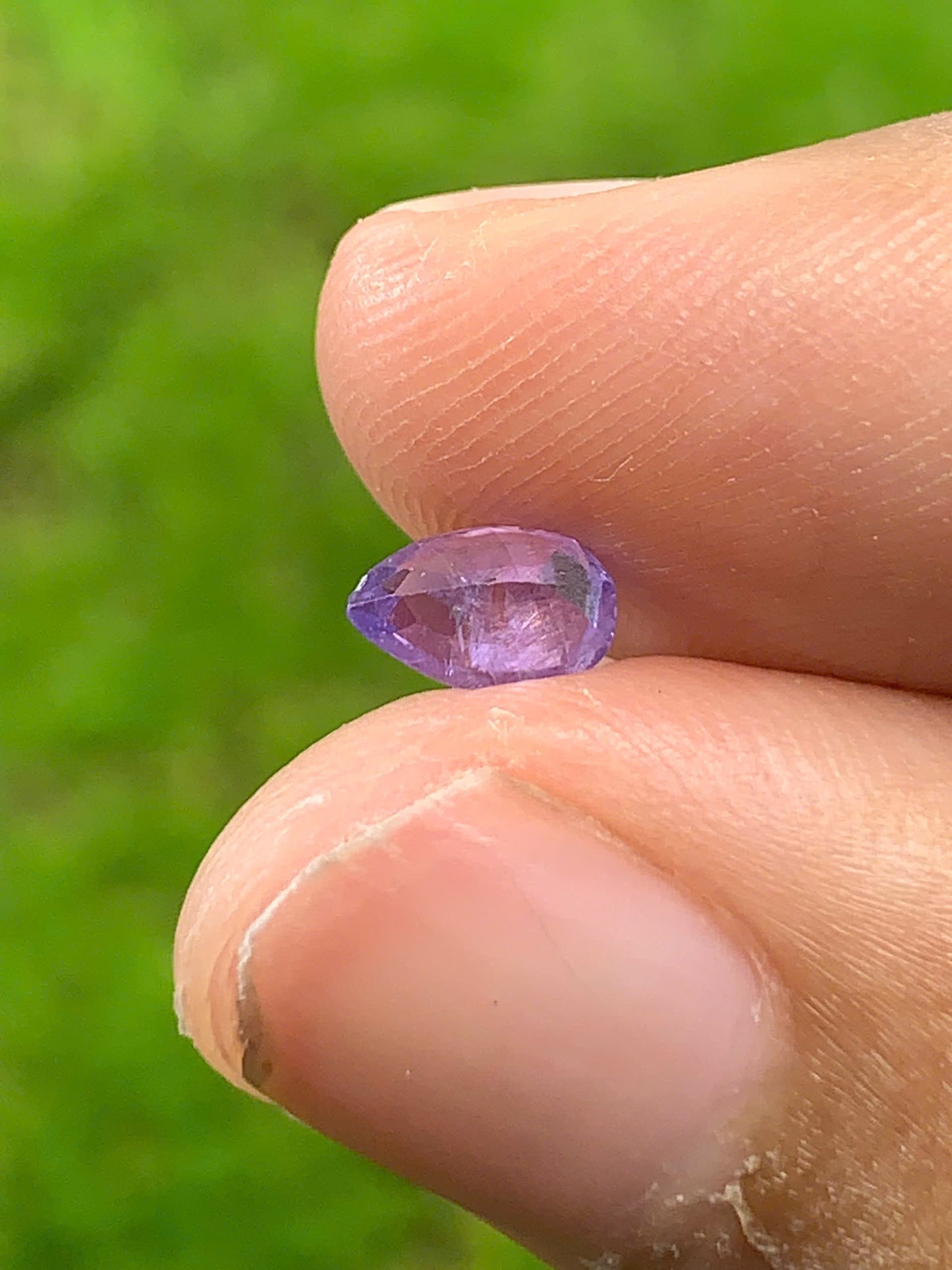 Natural sapphire LucYen VietNam 02082512