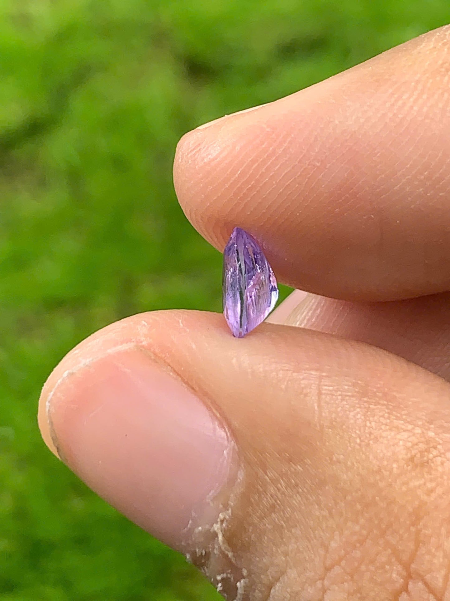 Natural sapphire LucYen VietNam 02082512