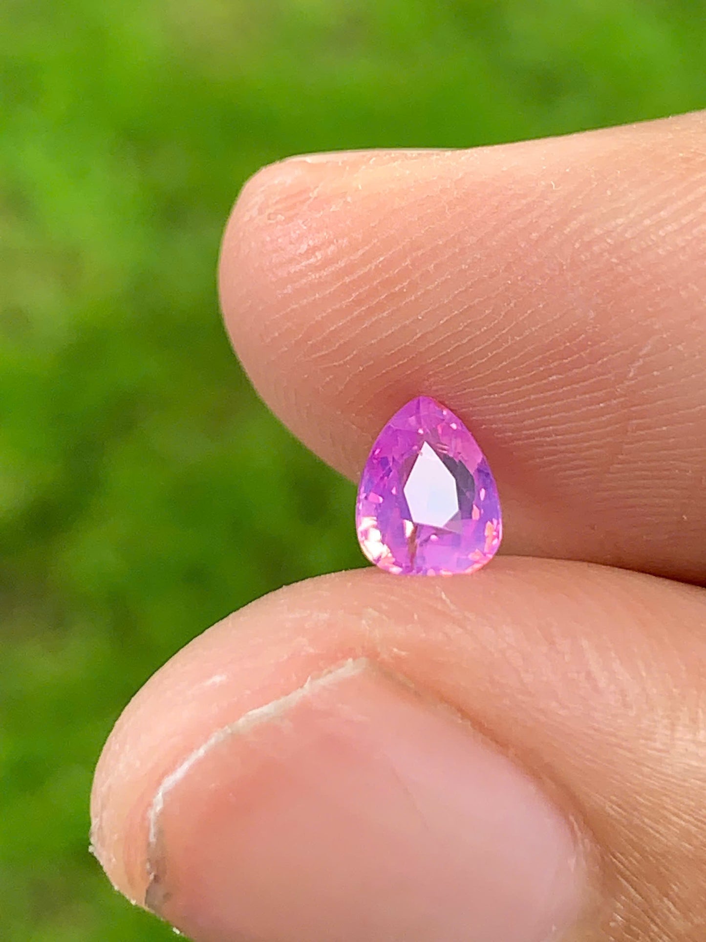 Natural sapphire LucYen VietNam 02082506