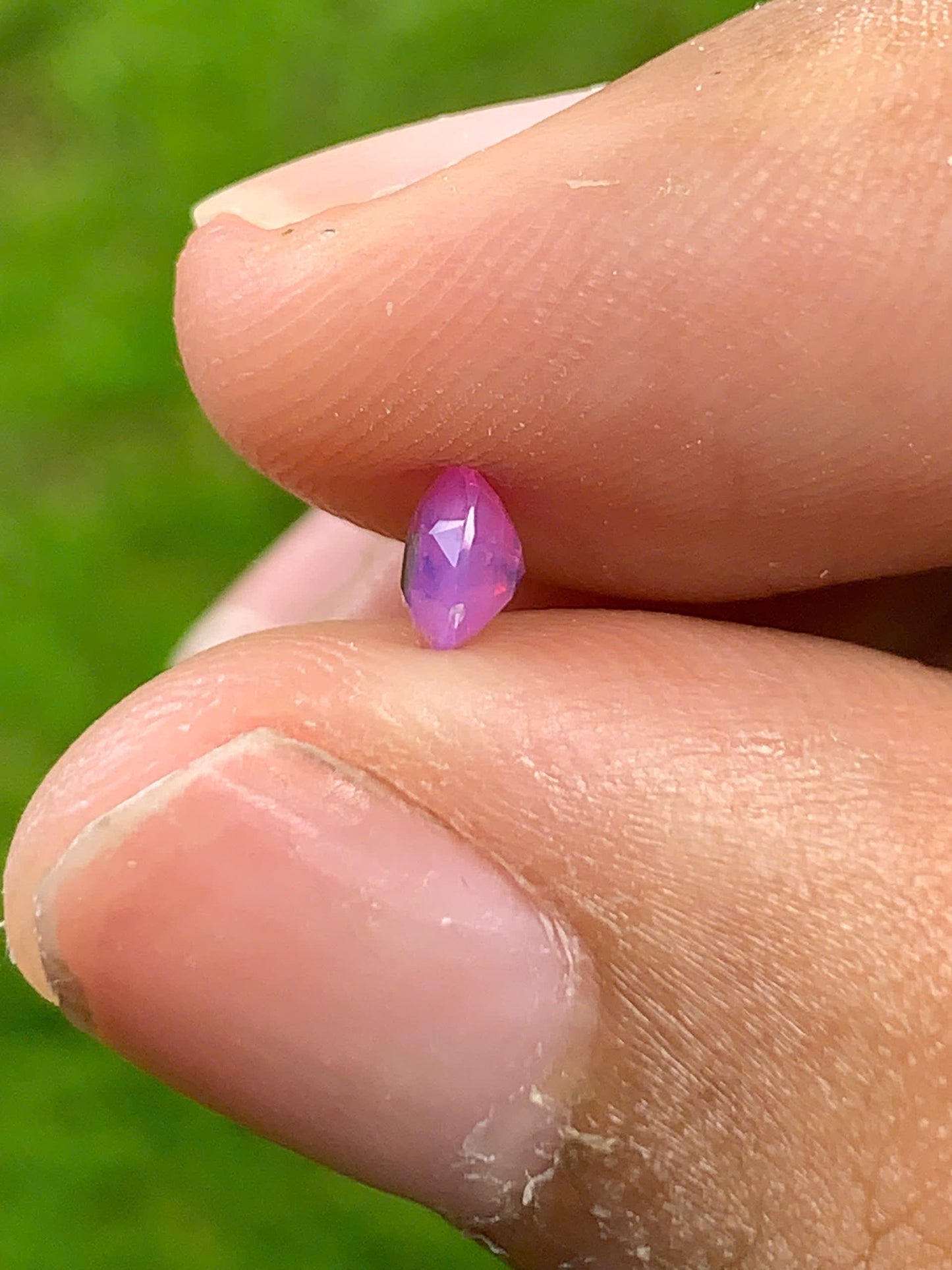 Natural Silky sapphire LucYen VietNam 05082501