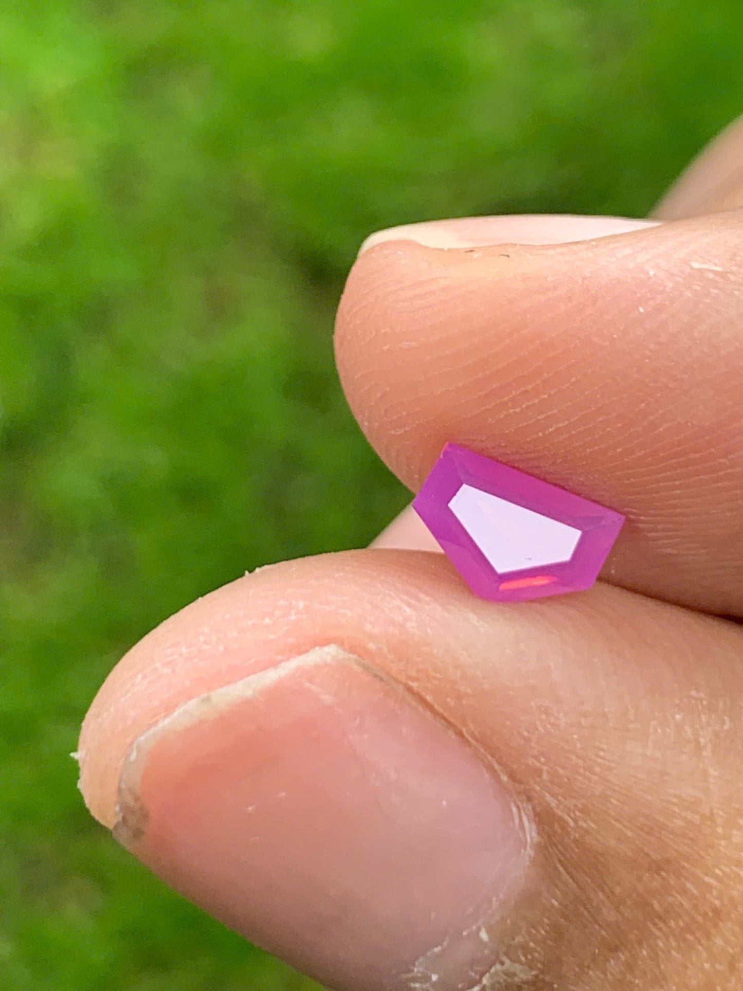 Natural Pink sapphire LucYen VietNam 05082503