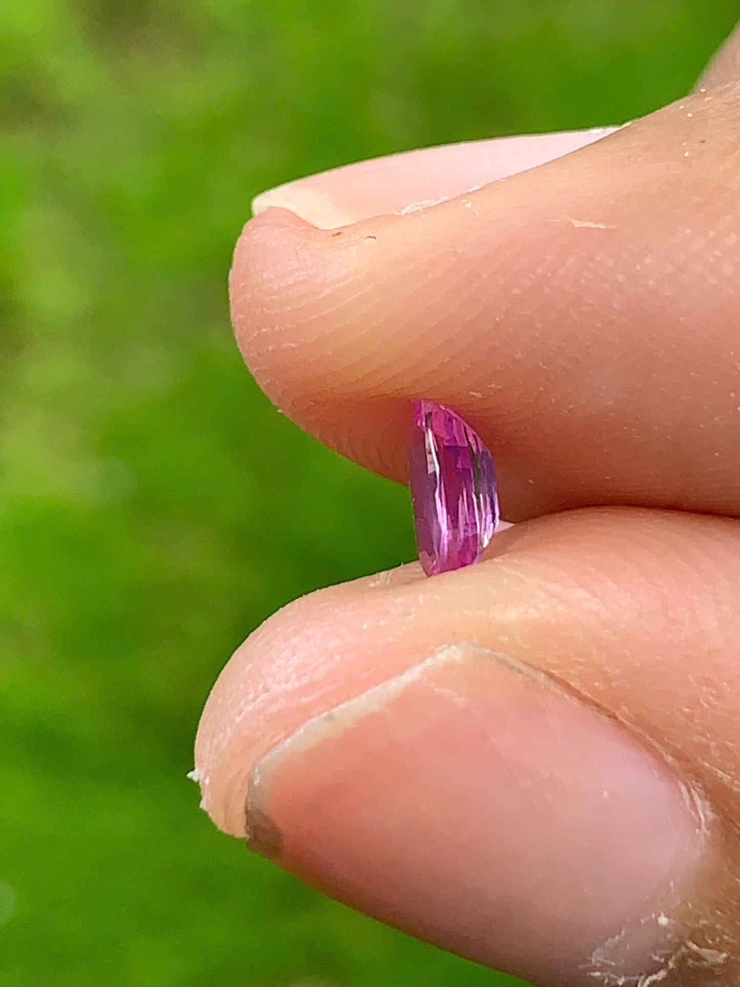 Natural Pink sapphire LucYen VietNam 05082506