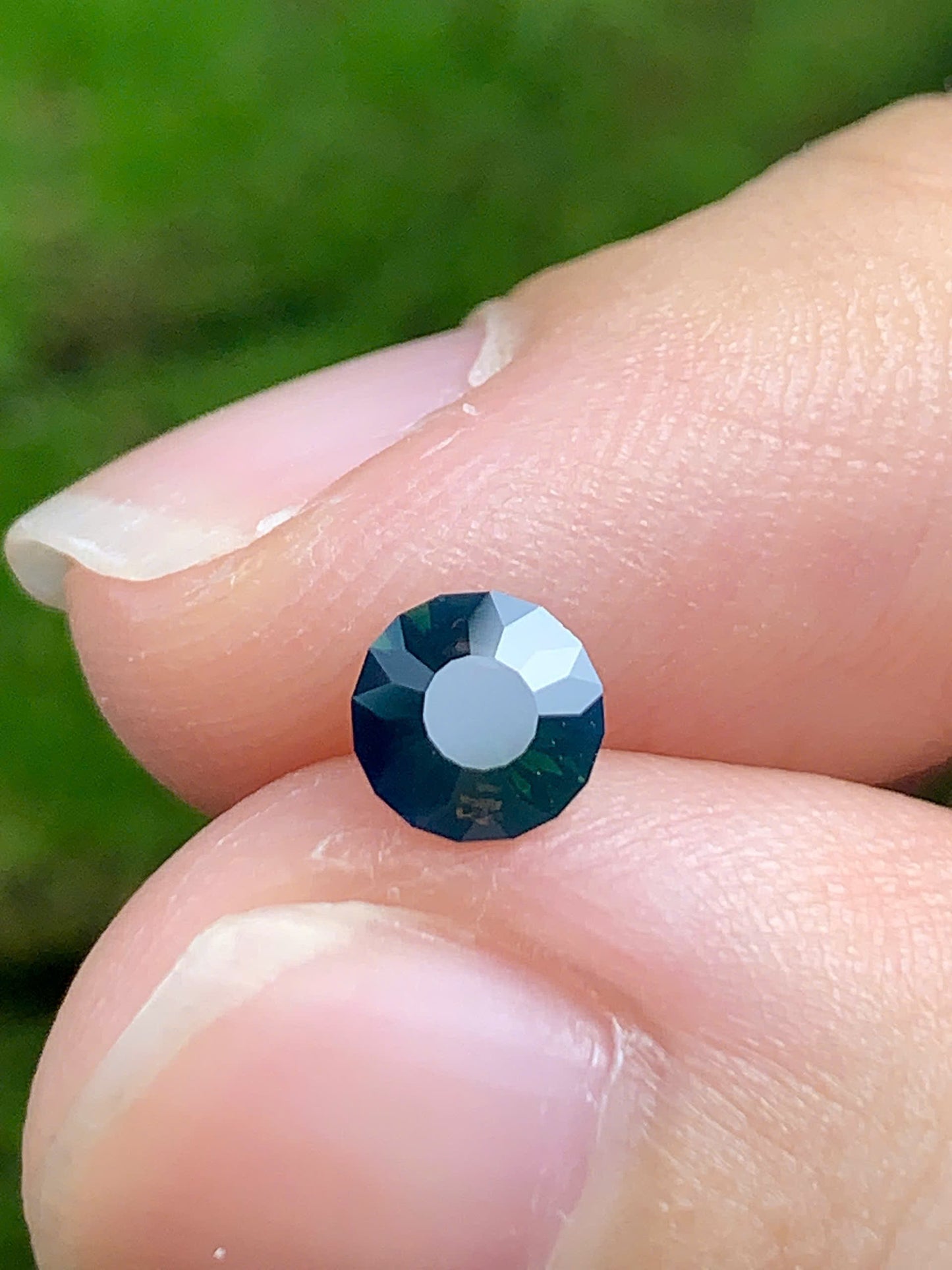 Natural Green Sapphire LucYen VietNam 07082504