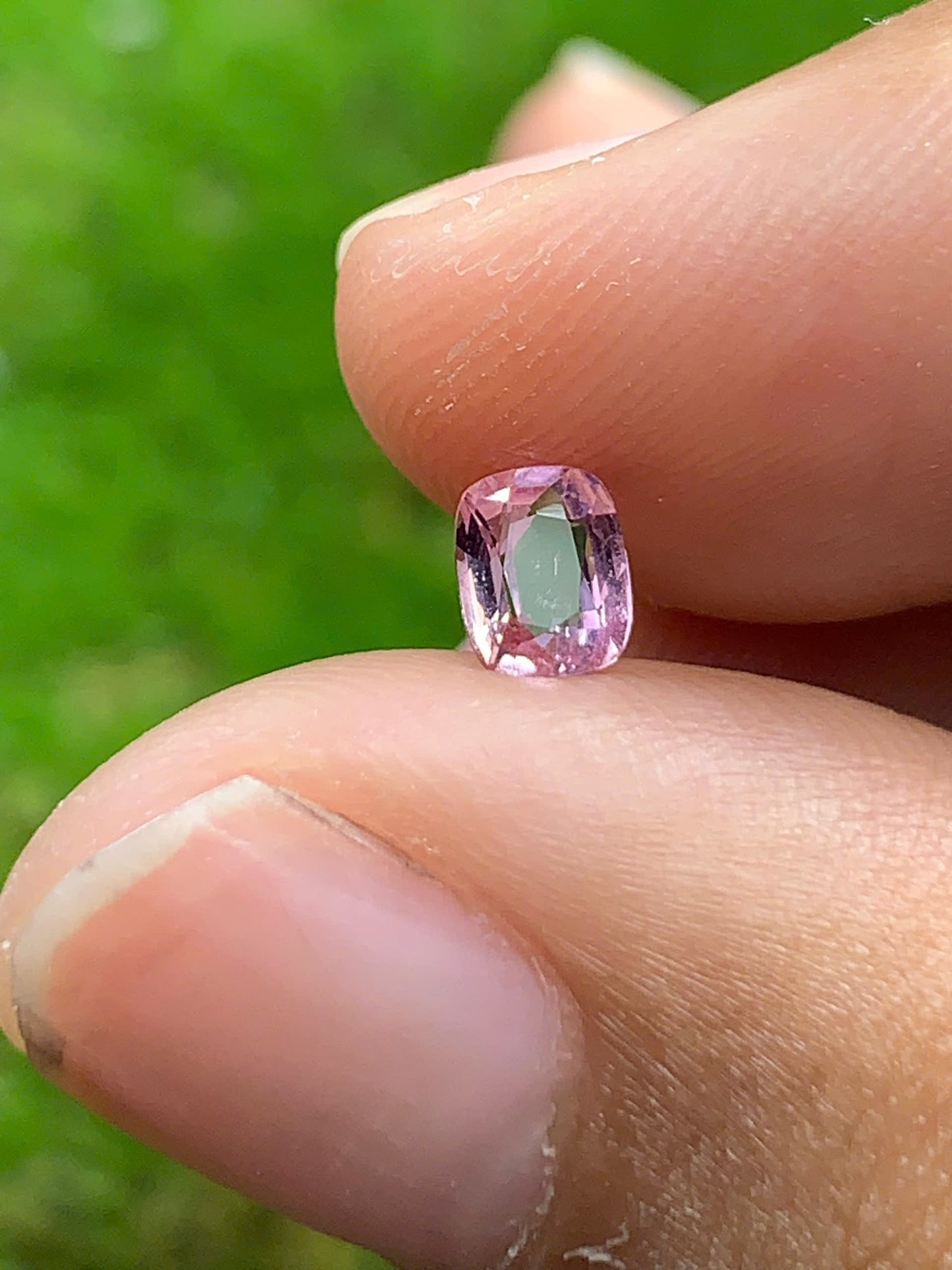 Natural Spinel VietNam 080825028