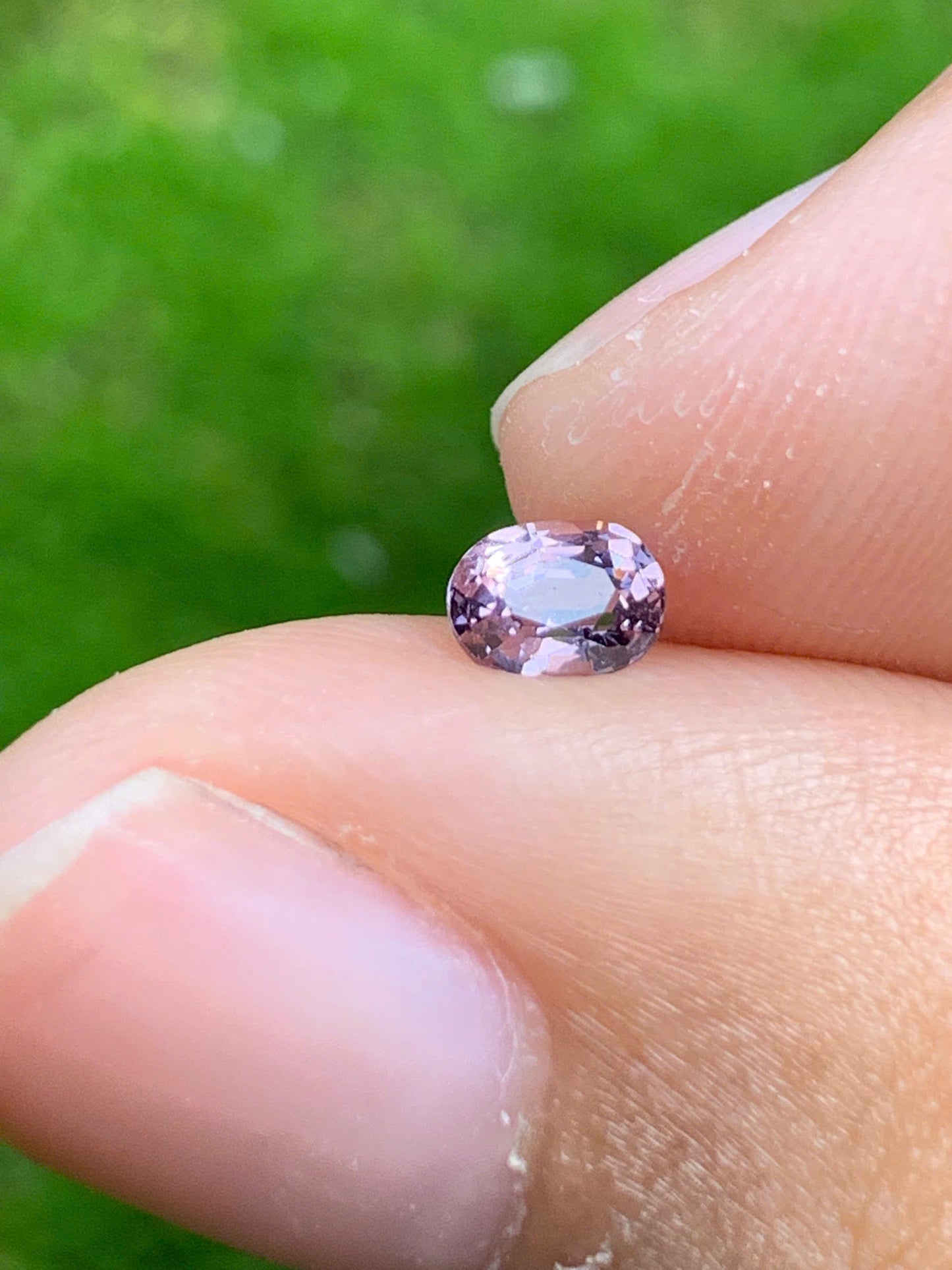 Natural Spinel VietNam 08082531