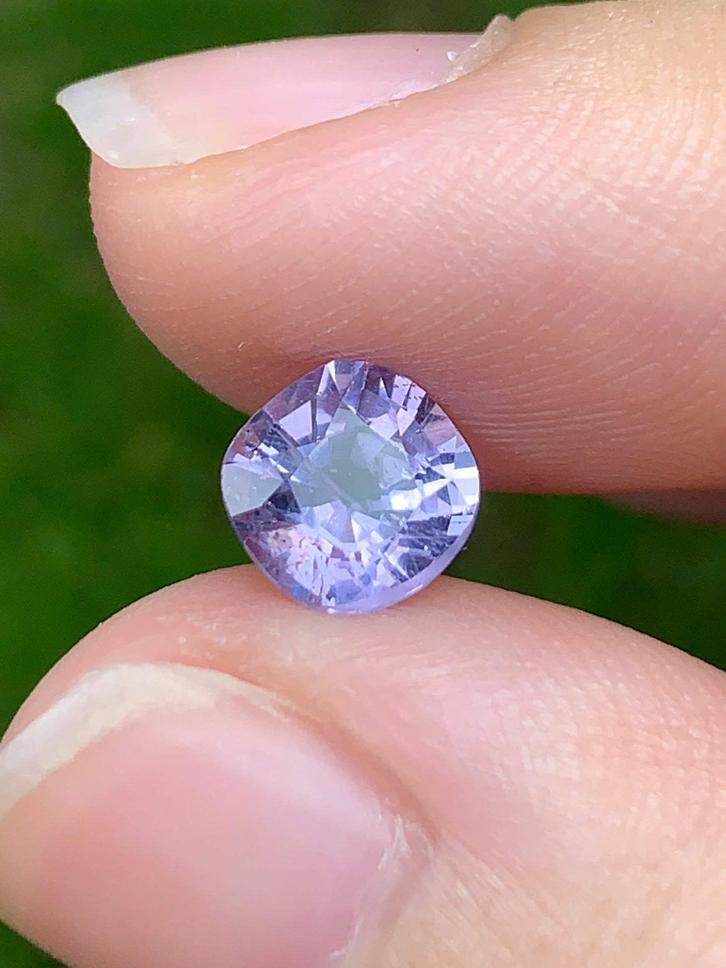 Natural Spinel LucYen VietNam 09082502