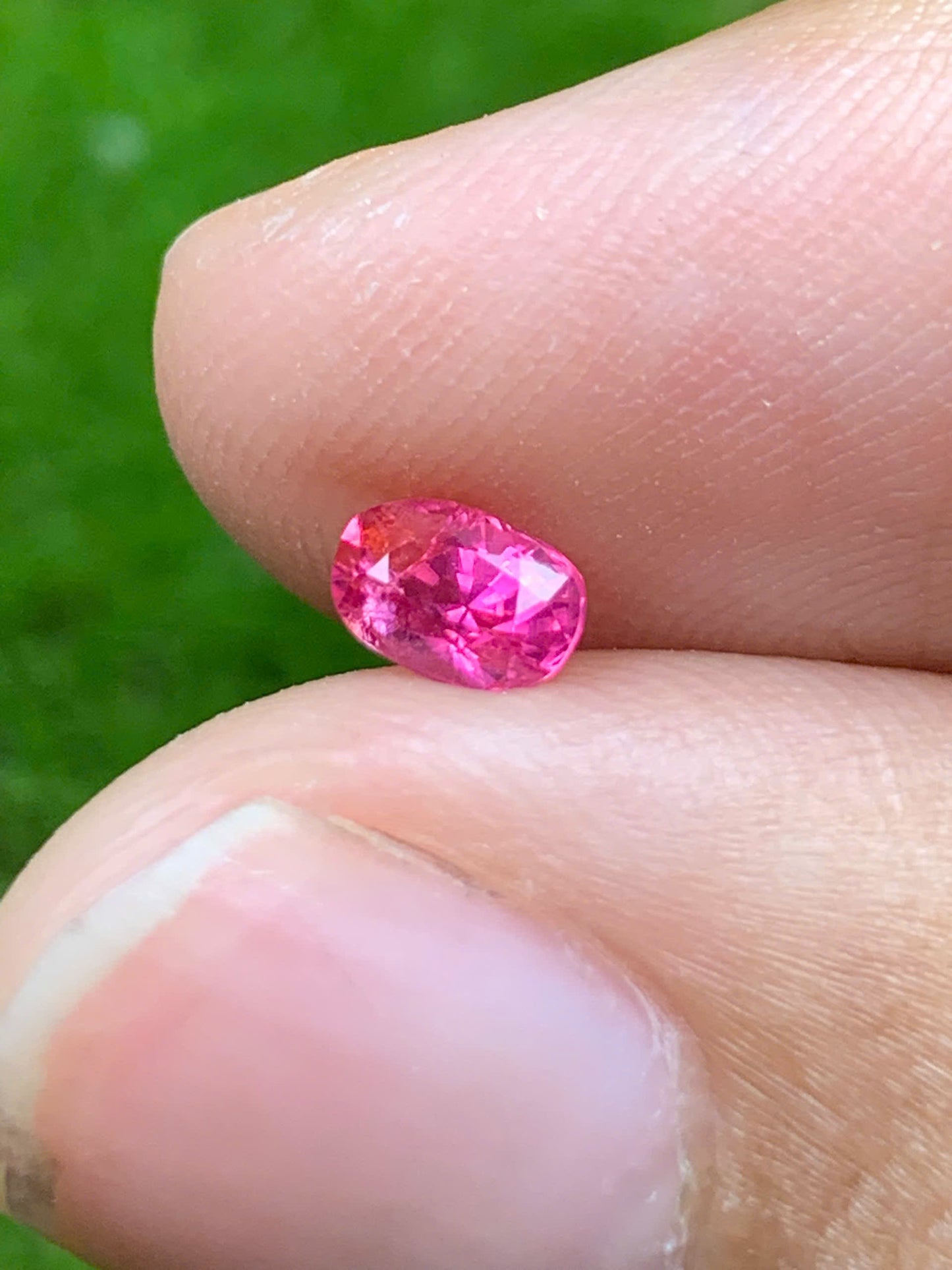 Natural Spinel VietNam 09082522
