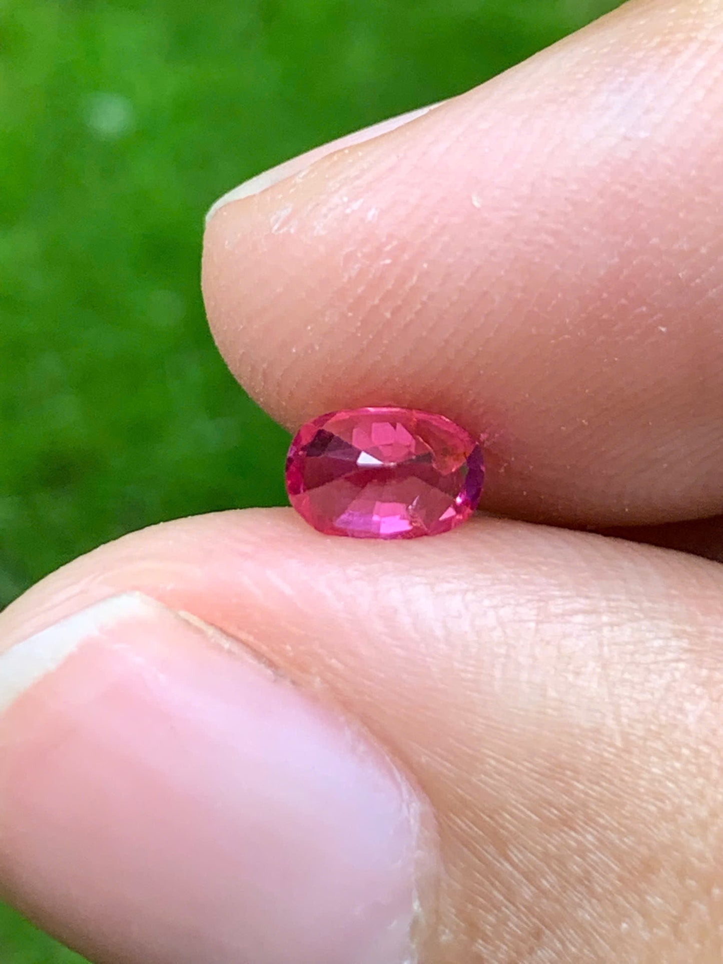 Natural Spinel VietNam 09082522