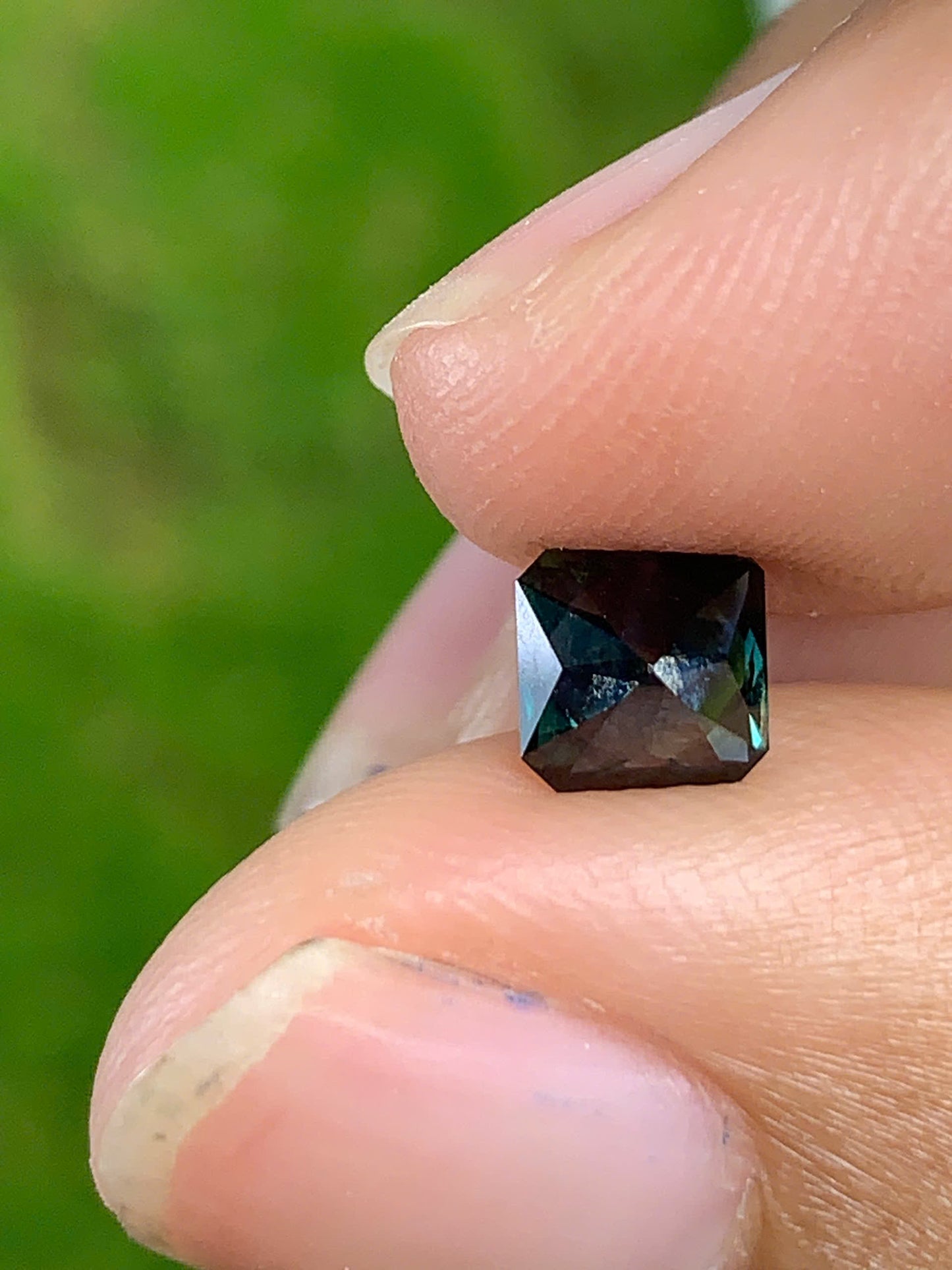Natural Sapphire VietNam 13082501