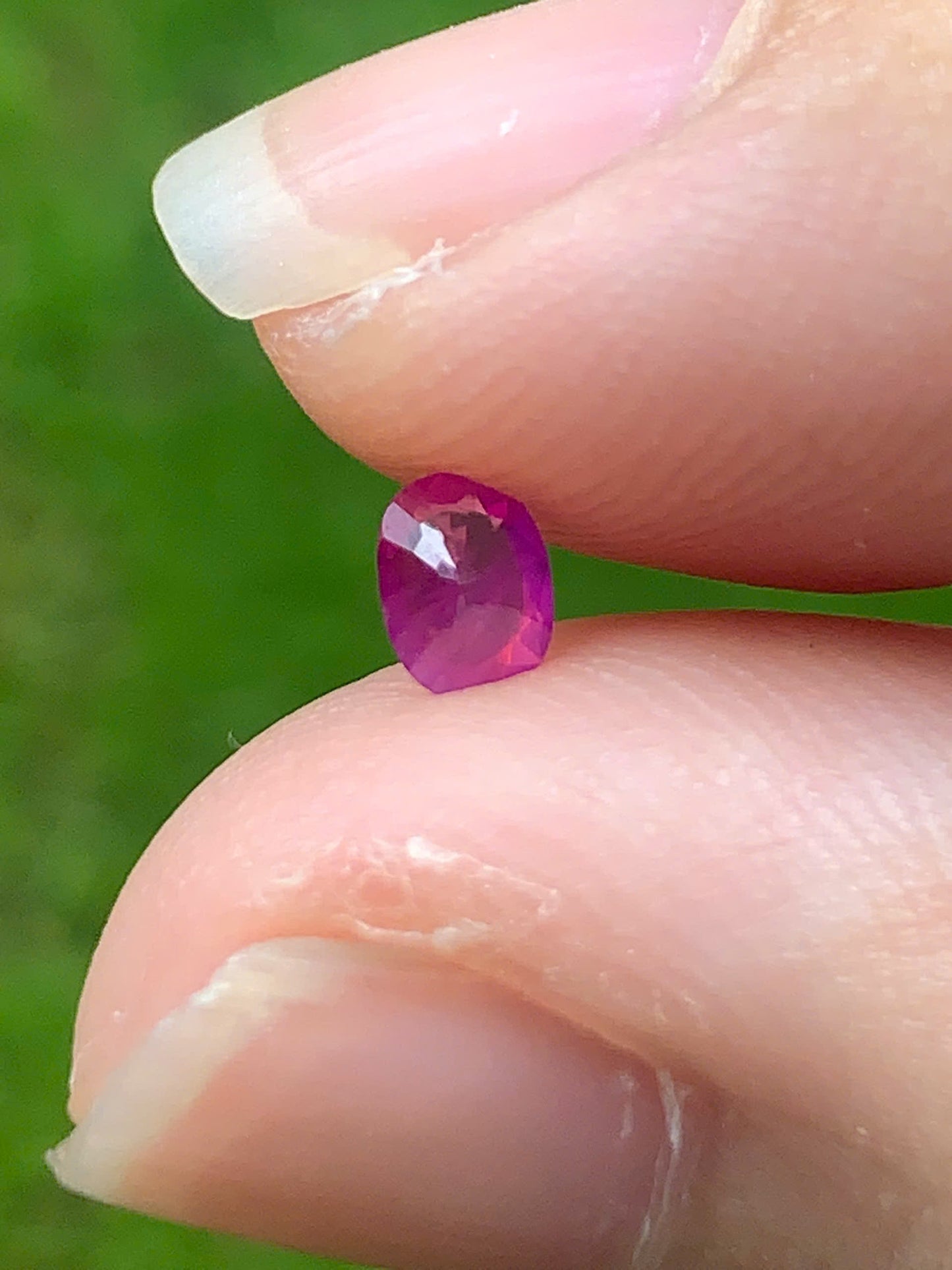 Natural Ruby VietNam 14082527