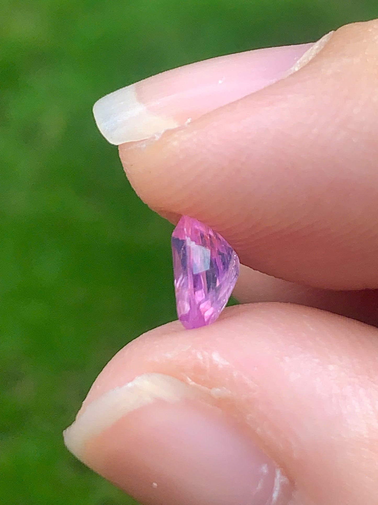 Natural Sapphire VietNam 14082530