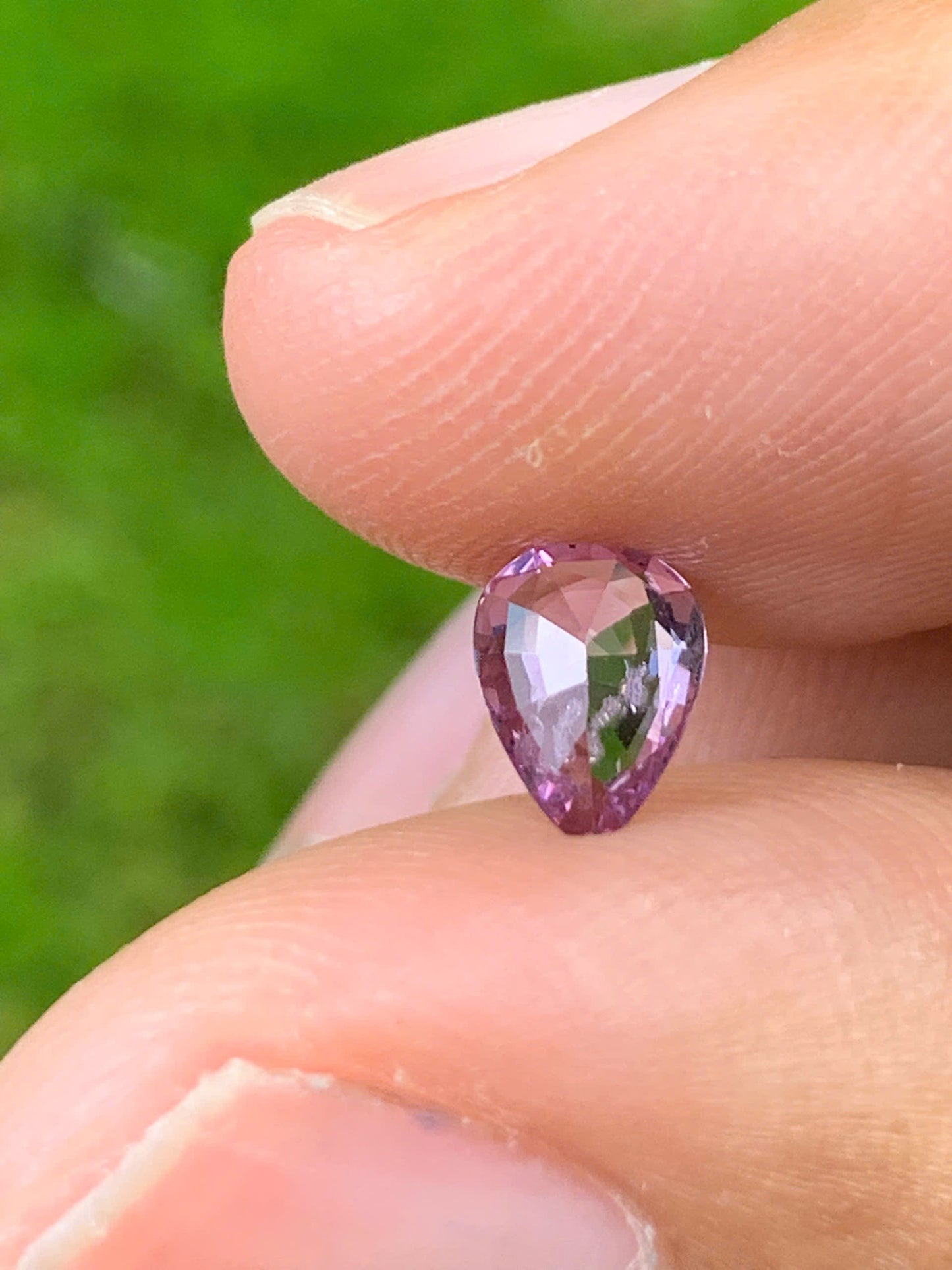 Natural Spinel VietNam 15082504