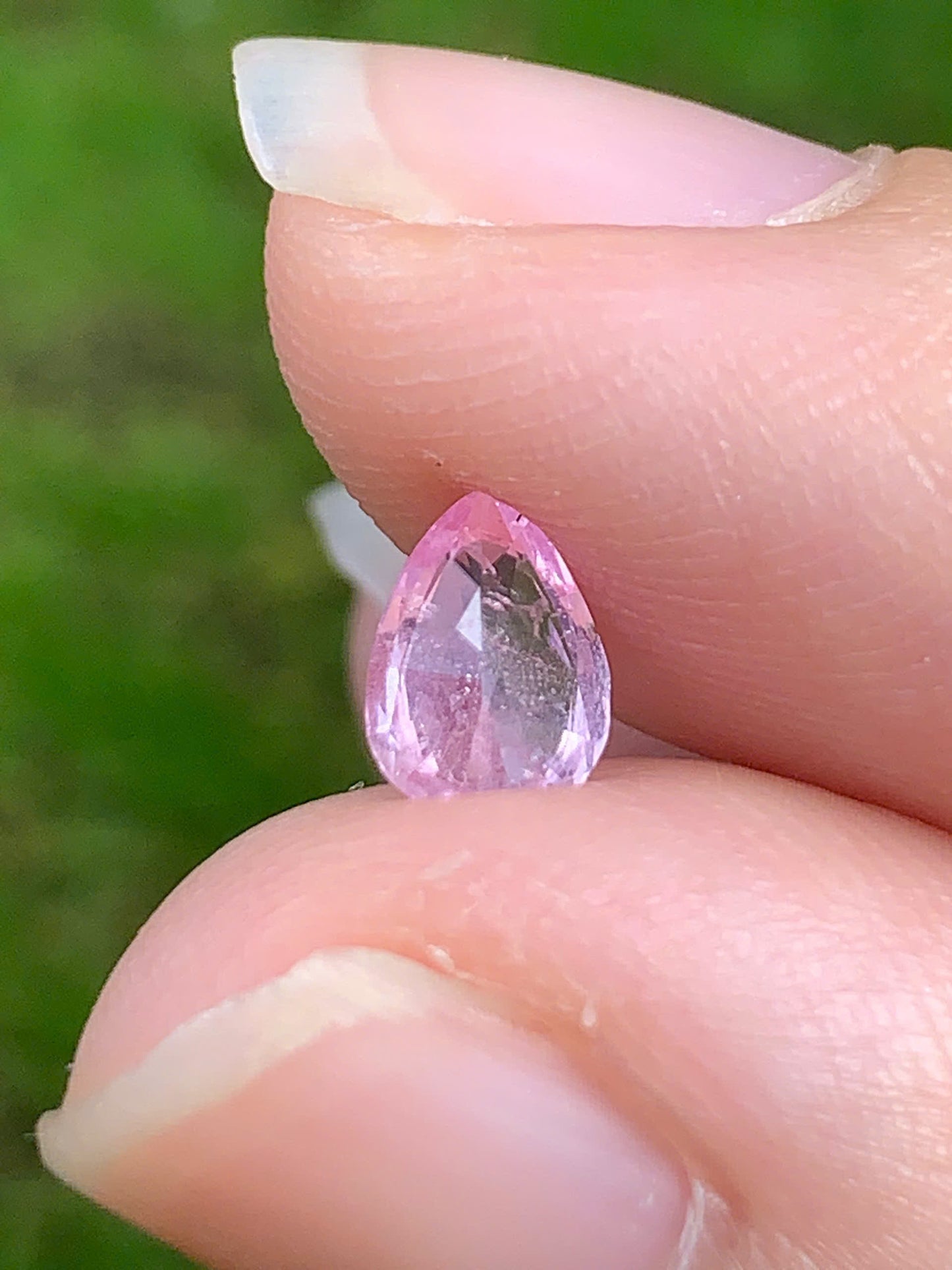 Natural Pink Spinel _ 16082511