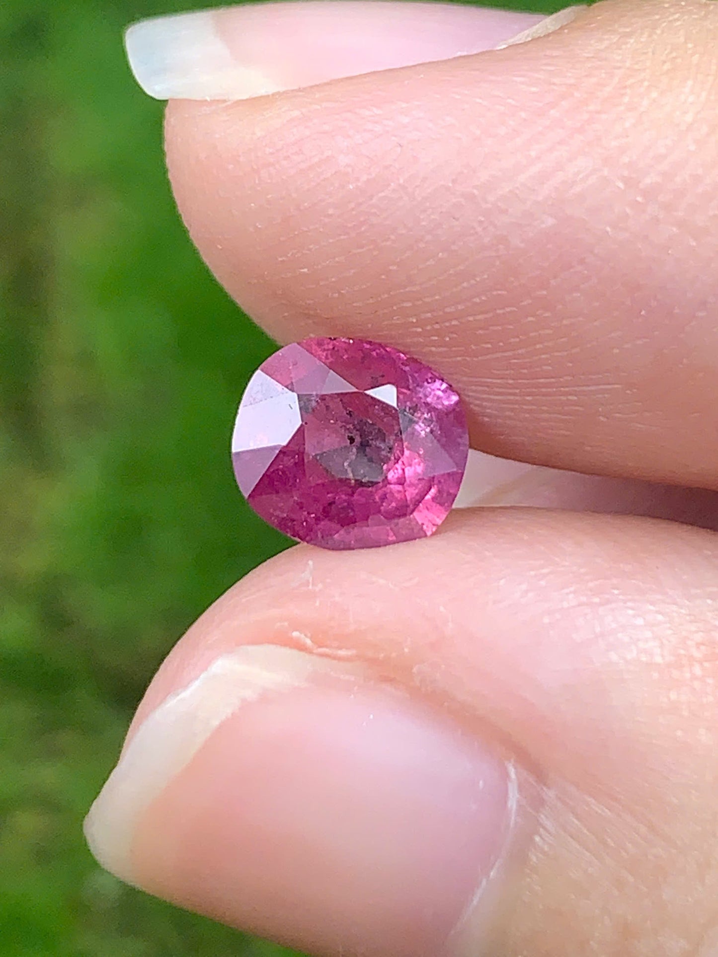 Natural Winza Sapphire VietNam 16082516