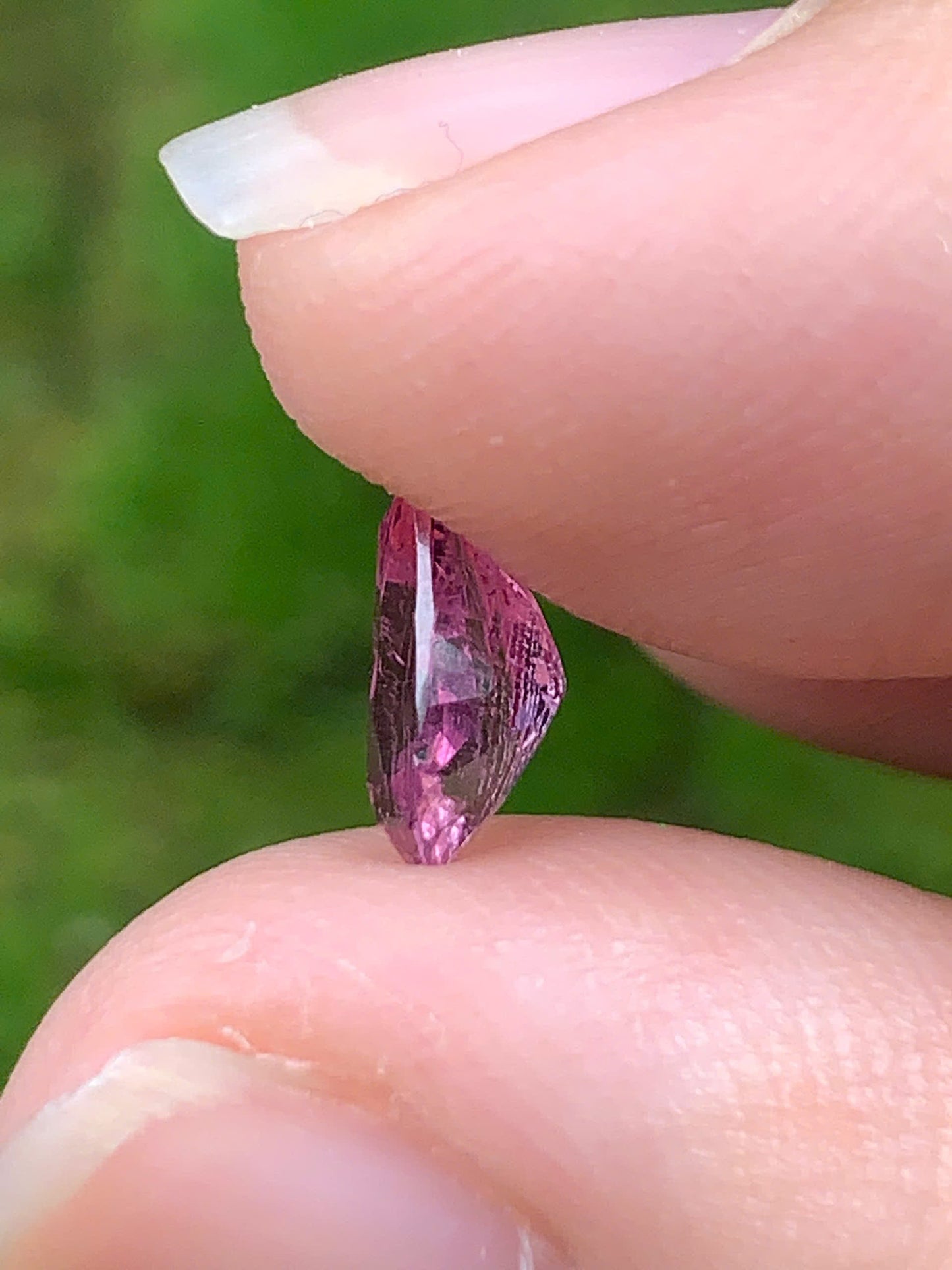 Natural Spinel VietNam 16082517