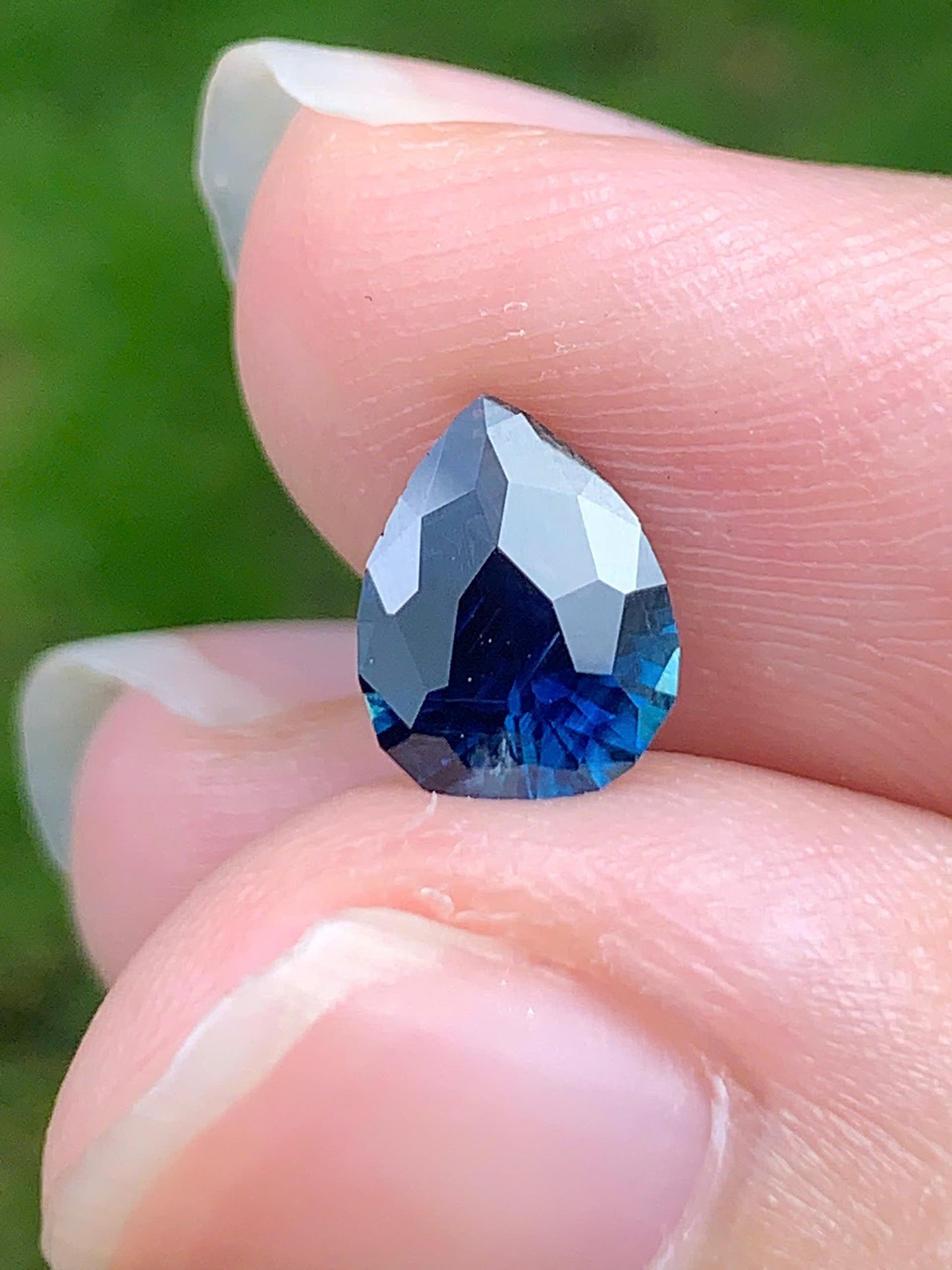 Natural Sapphire VietNam 16082519