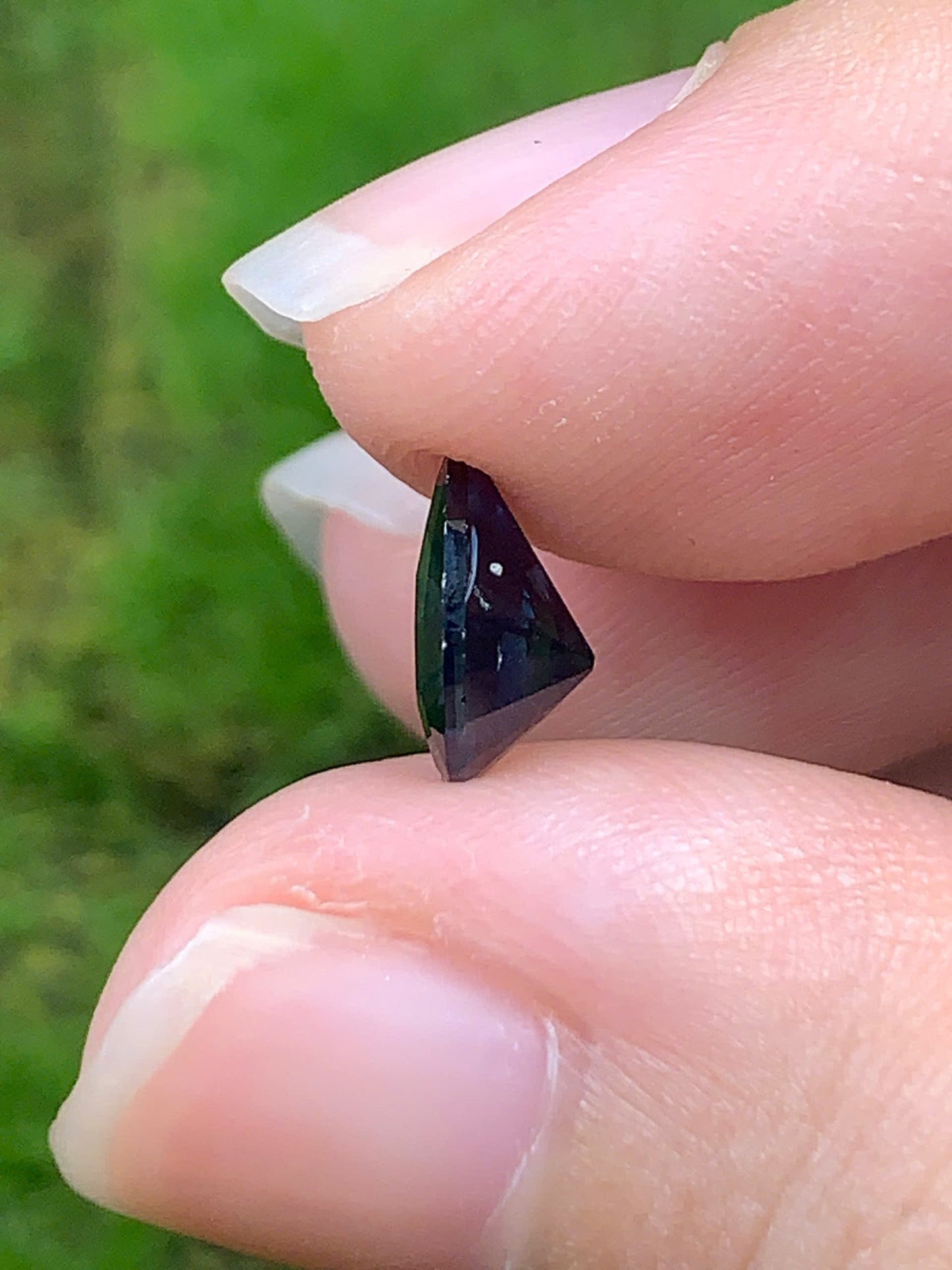 Natural Sapphire VietNam 16082519