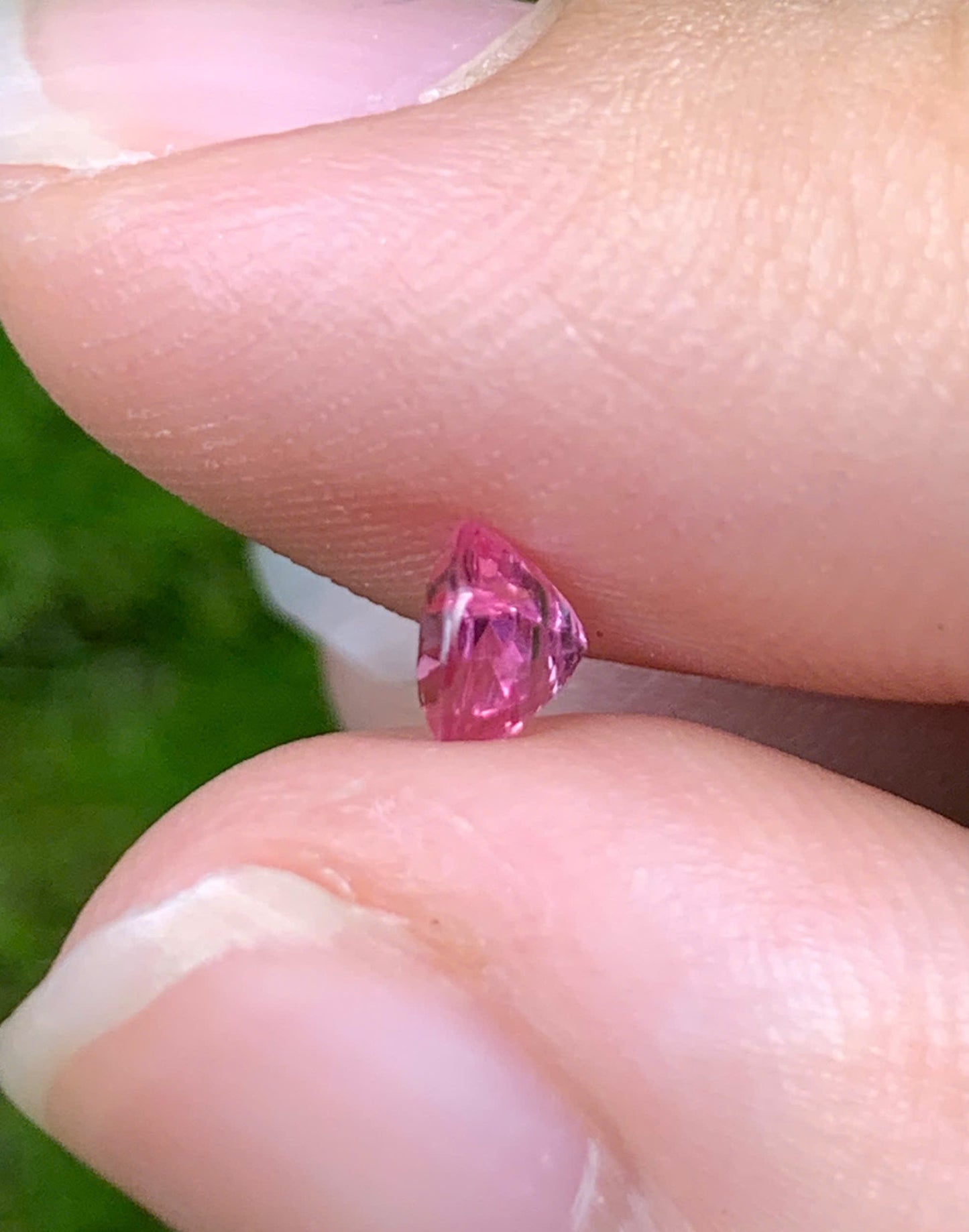 Natural Spinel VietNam 16082520