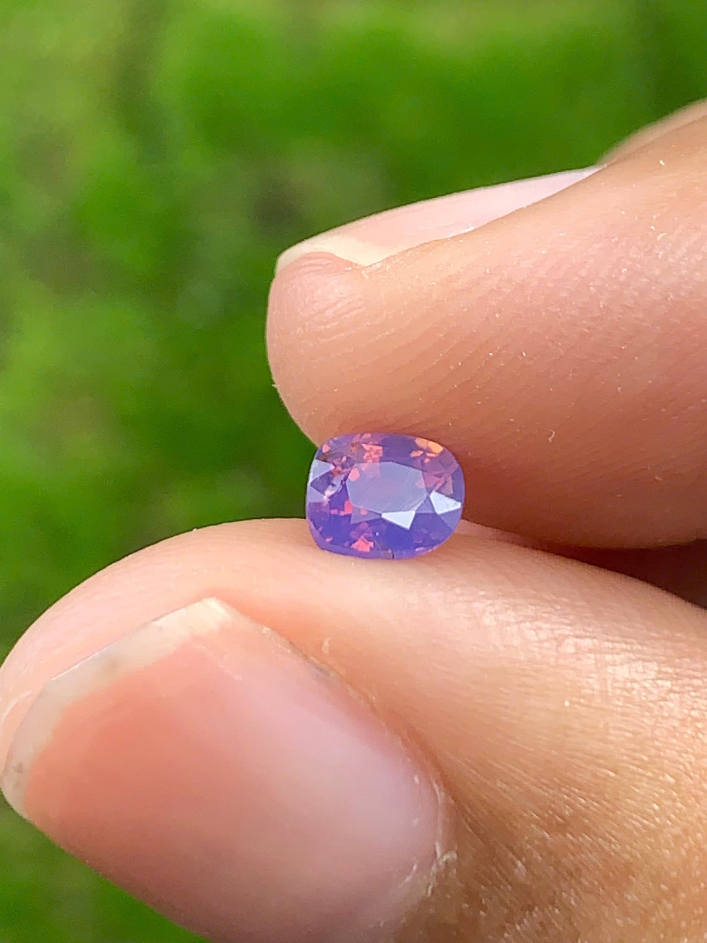 Natural Sapphire VietNam 18082505