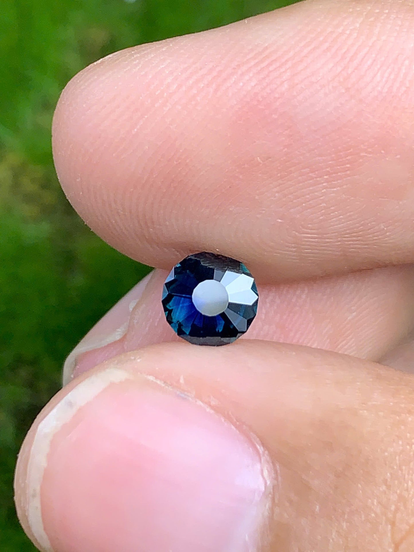 Green Sapphire VietNam 18082513
