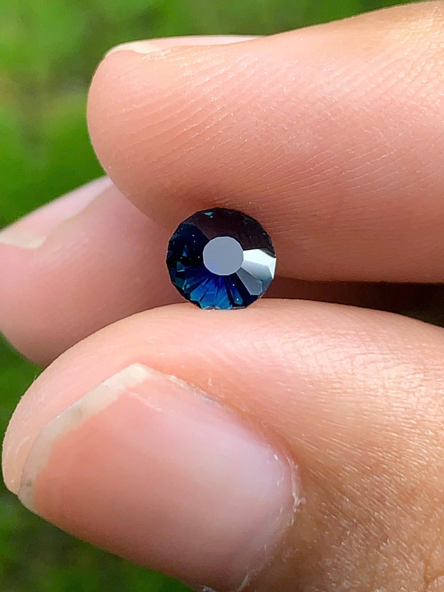 Green Sapphire VietNam 18082513