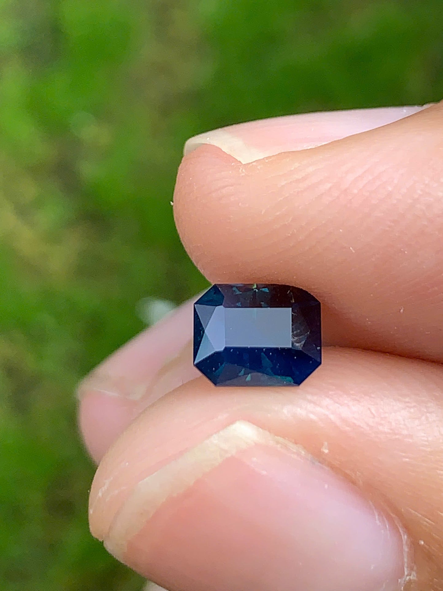 Blue Sapphire VietNam 19082509