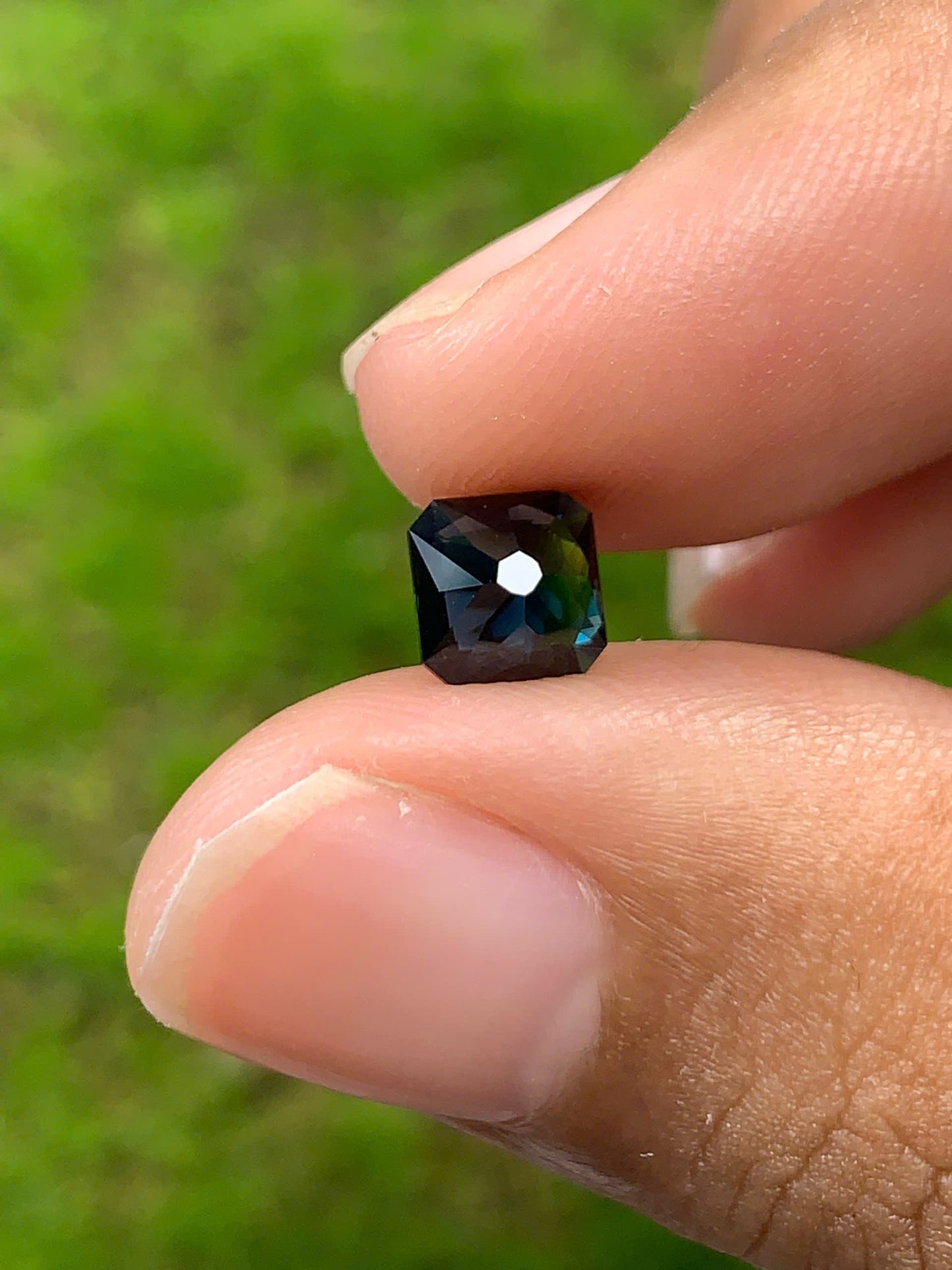 Natural Sapphire VietNam 26082513
