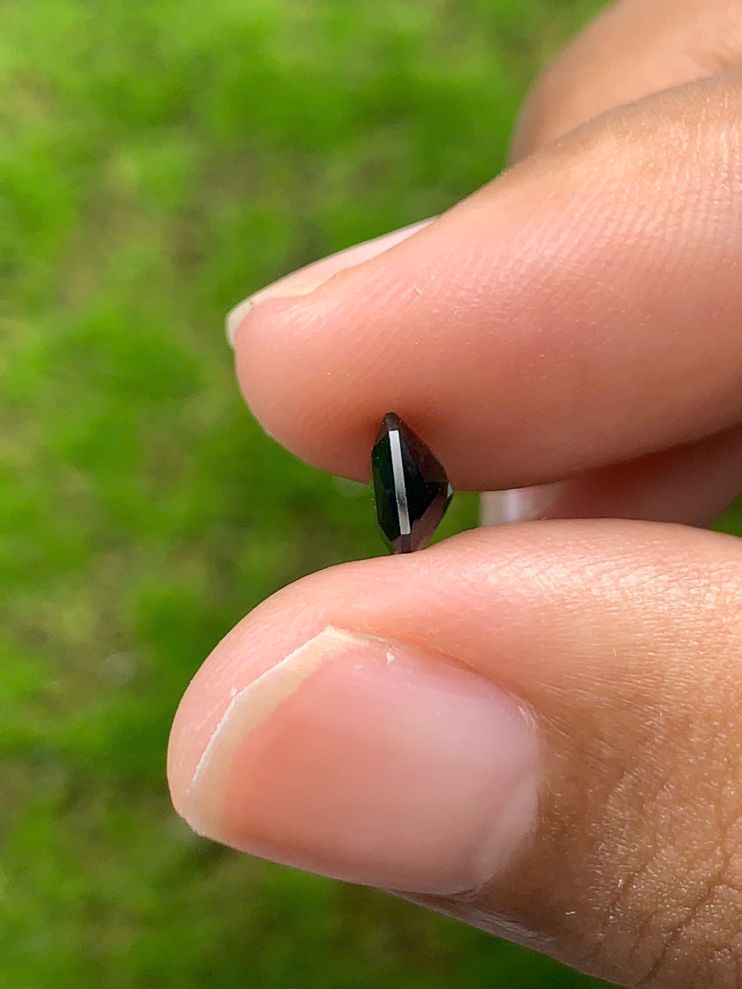 Natural Sapphire VietNam 26082513