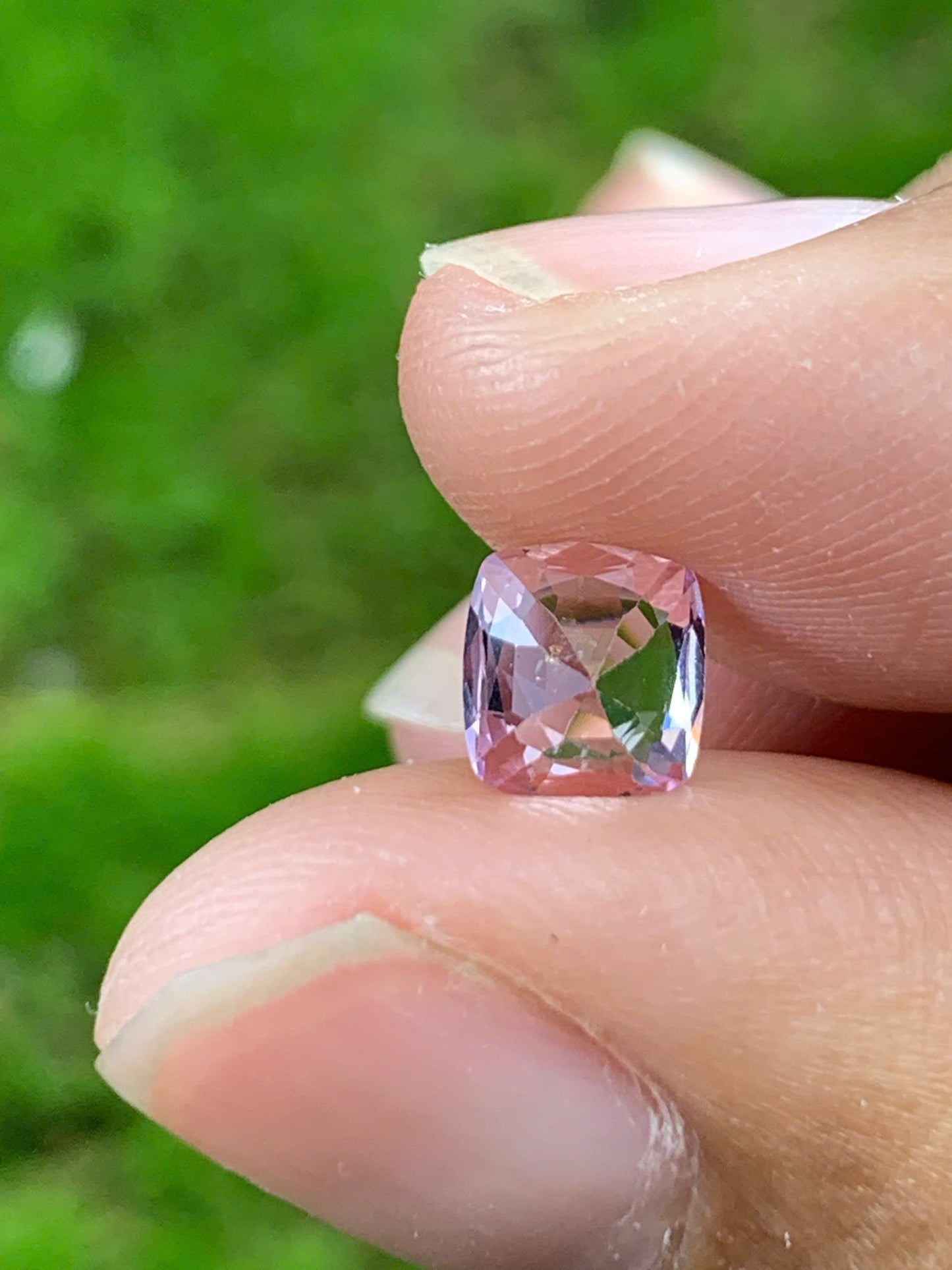 Natural Pink spinel _ 28082510