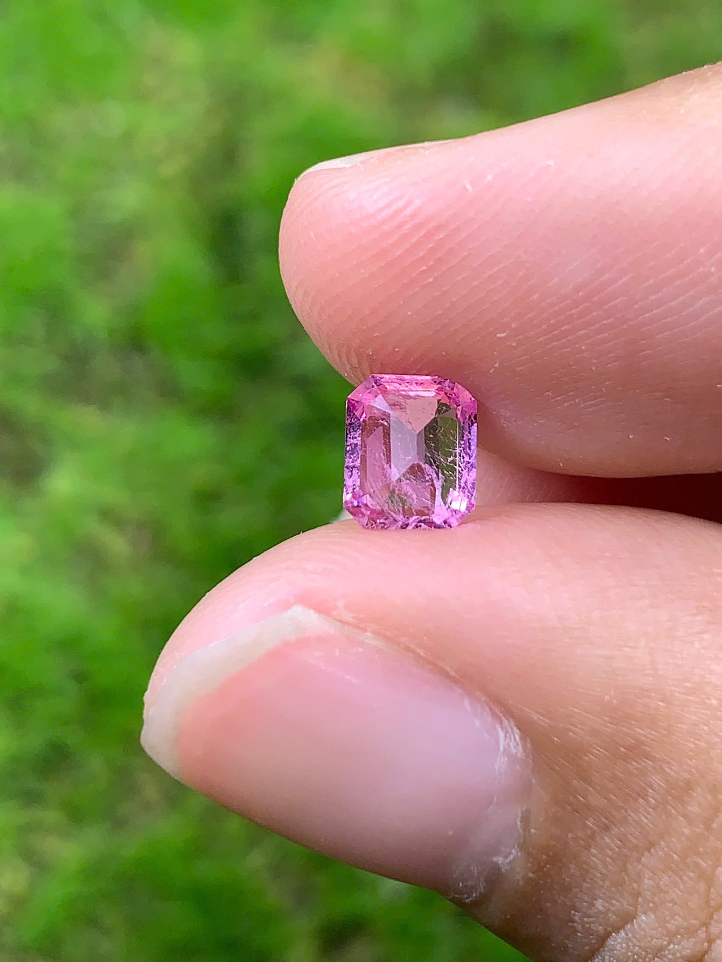 Natural Pink spinel LucYen 0.77ct - 28082530