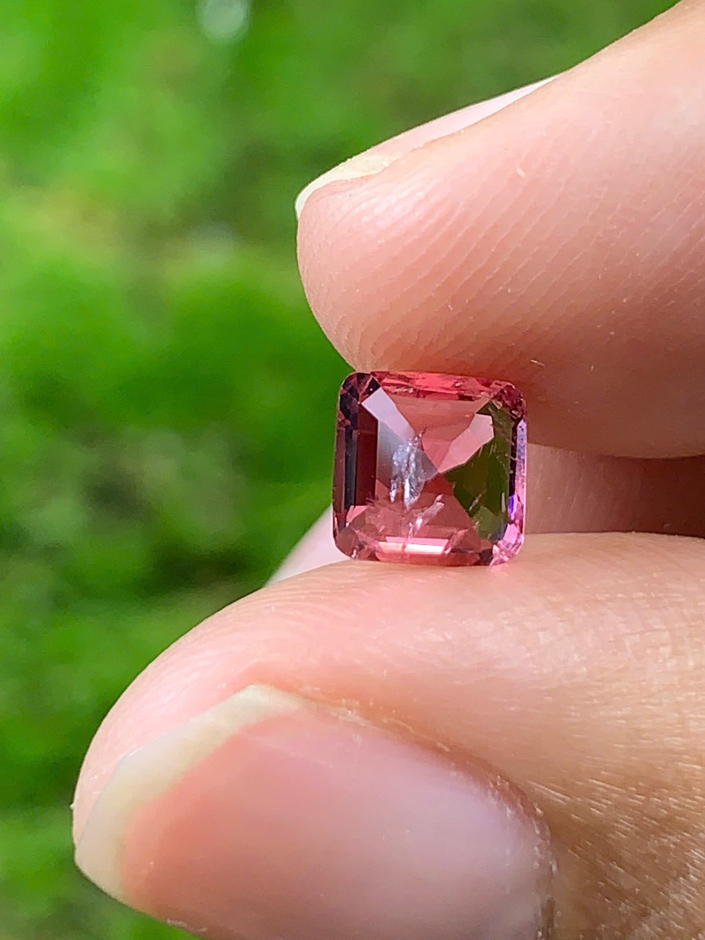 Natural Redish pink spinel _ 29082505