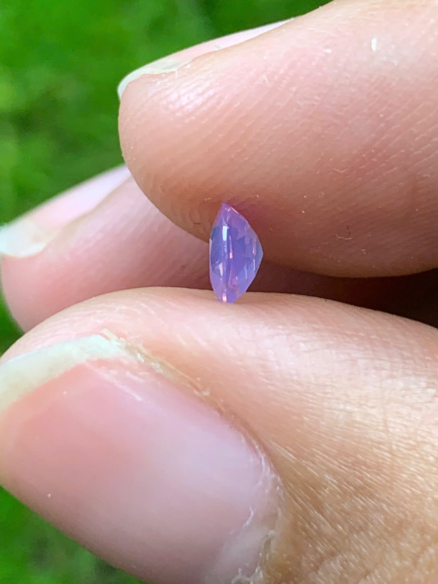 Natural Lavender silky sapphire LụcYên 0.36ct_ 30082505