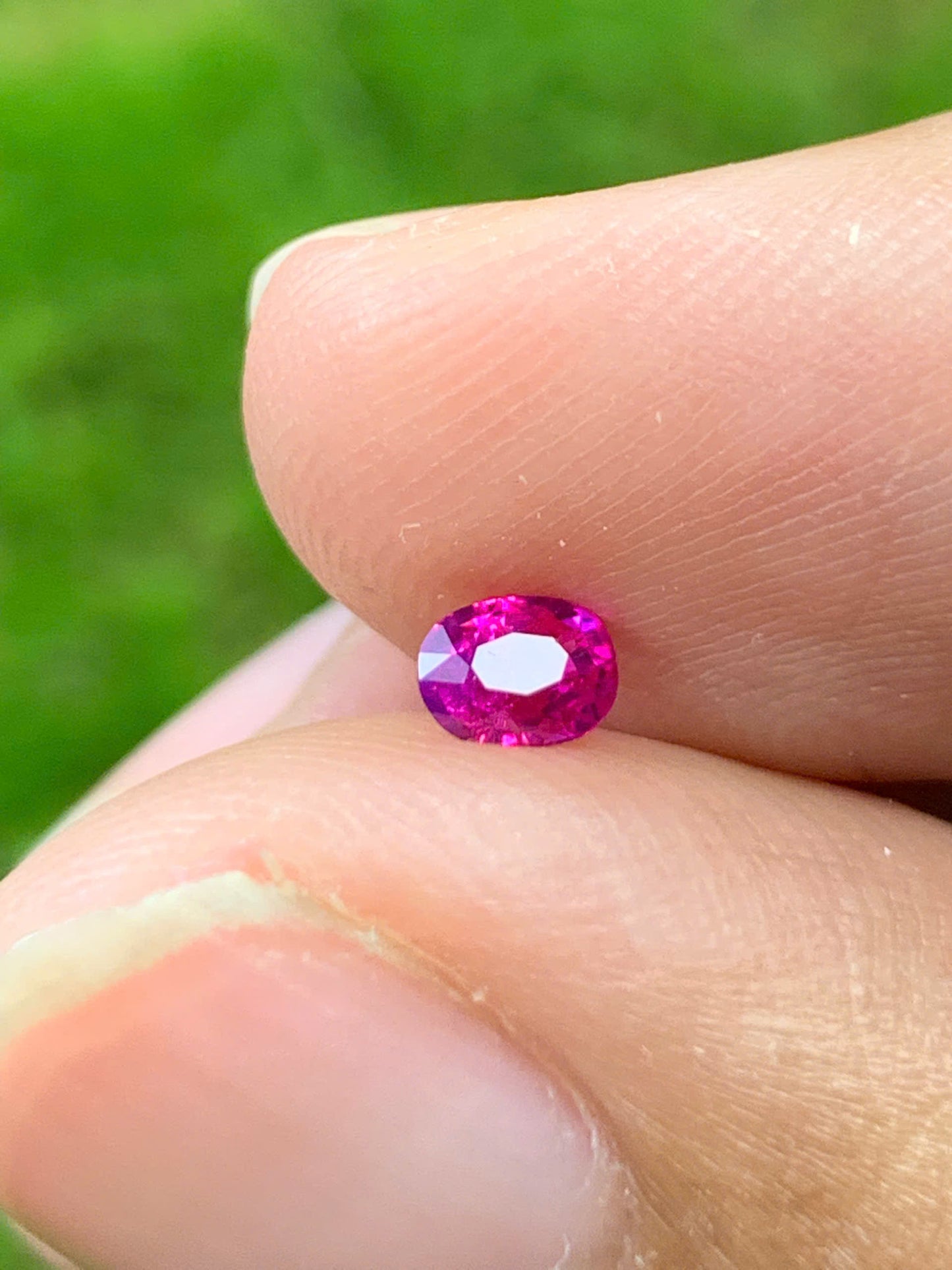 Natural Sapphire VietNam 30082506
