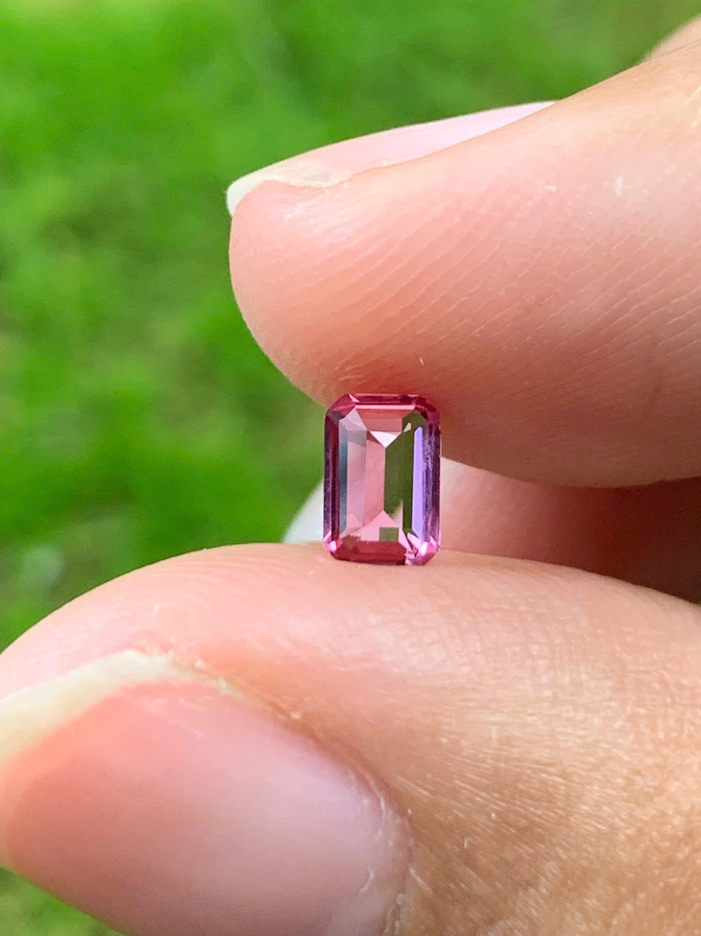 Natural Pinkish orange spinel LucYen 0.42ct - 30082511