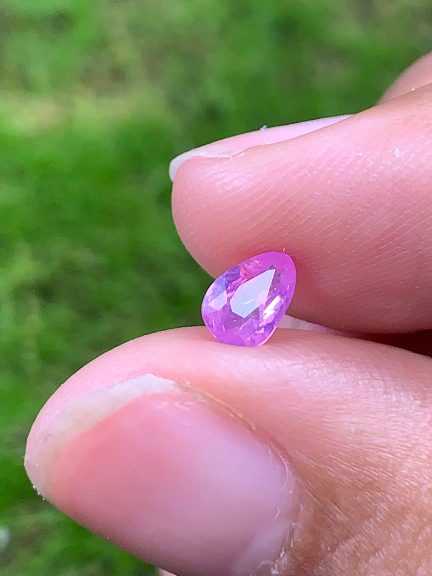 Natural Sapphire VietNam 30082522