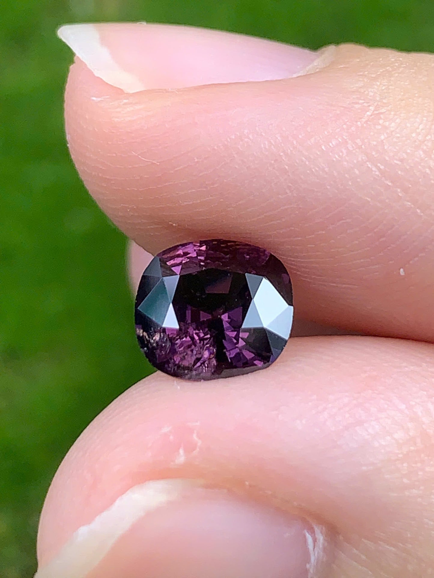 Natural Red Spinel LucYen VietNam 04092511